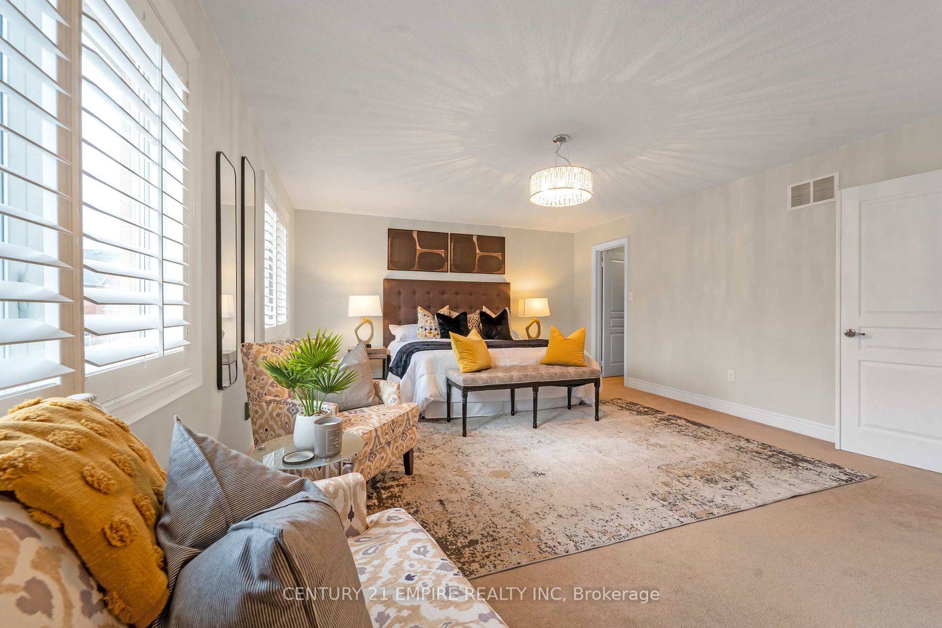 508 Hinchey Crescent