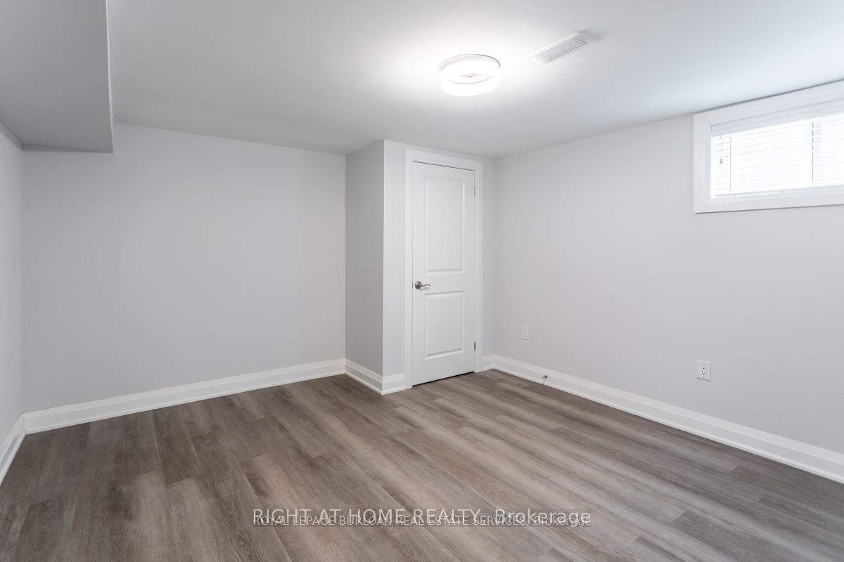 576 Turner Dr