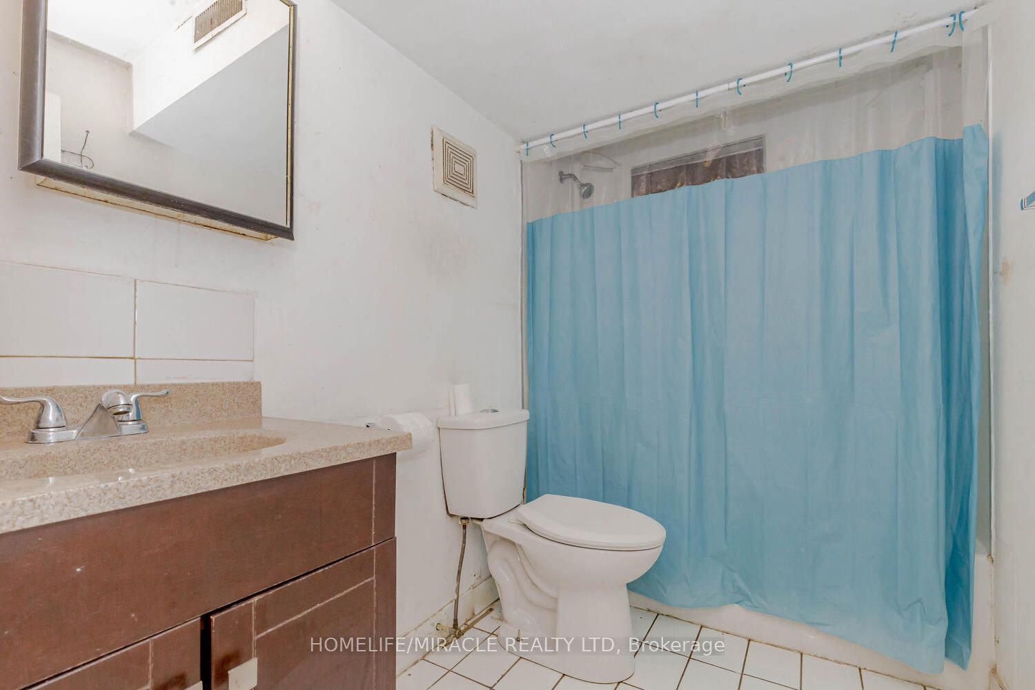 3410 Chipley Cres
