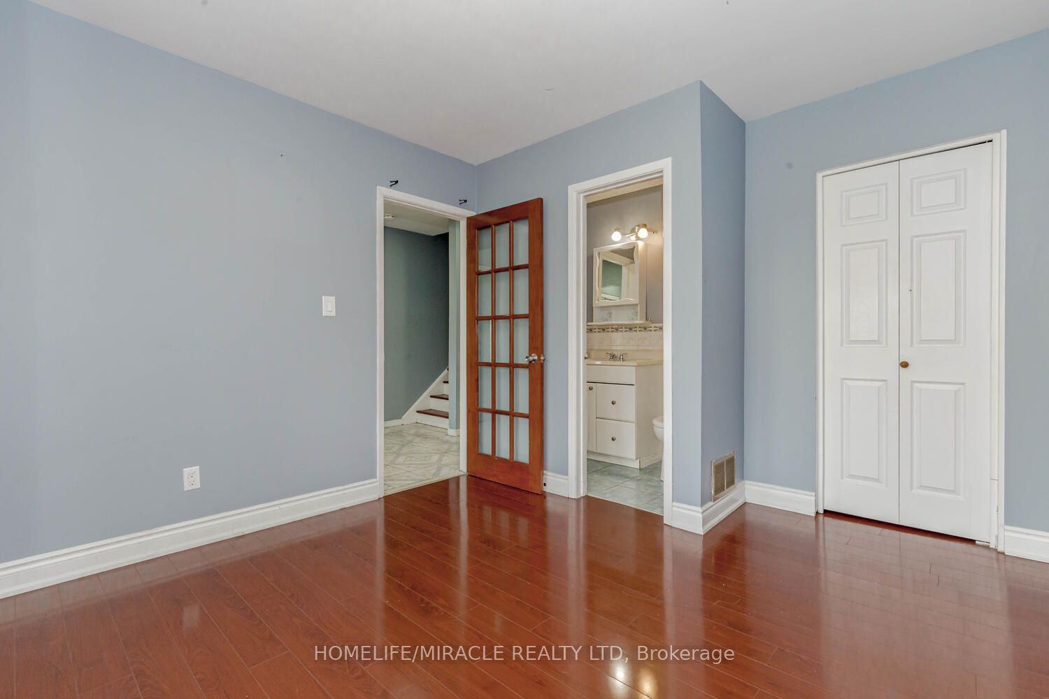 3410 Chipley Cres