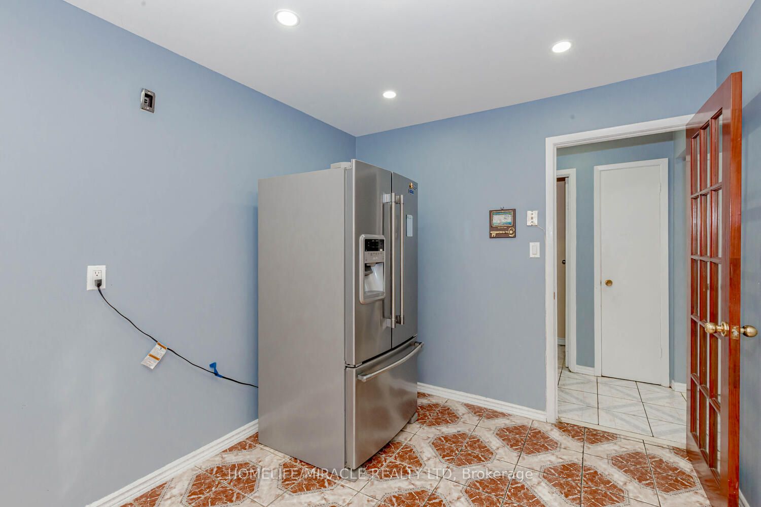 3410 Chipley Cres