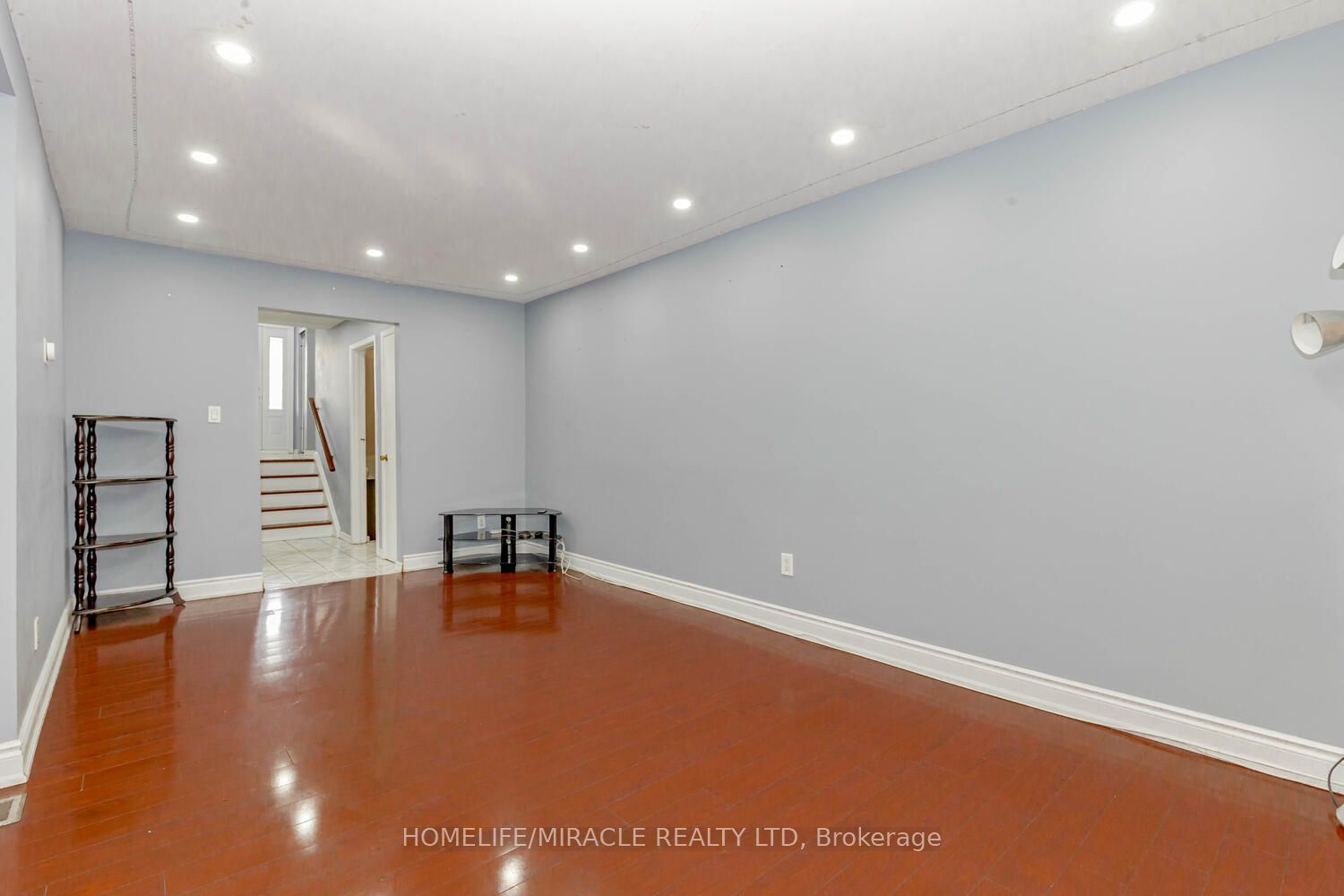 3410 Chipley Cres