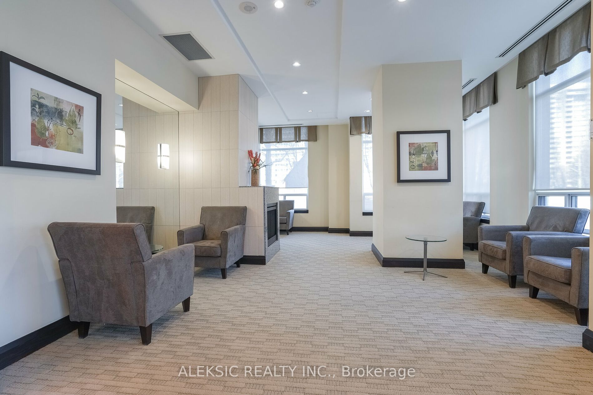 3504 Hurontario St, #202