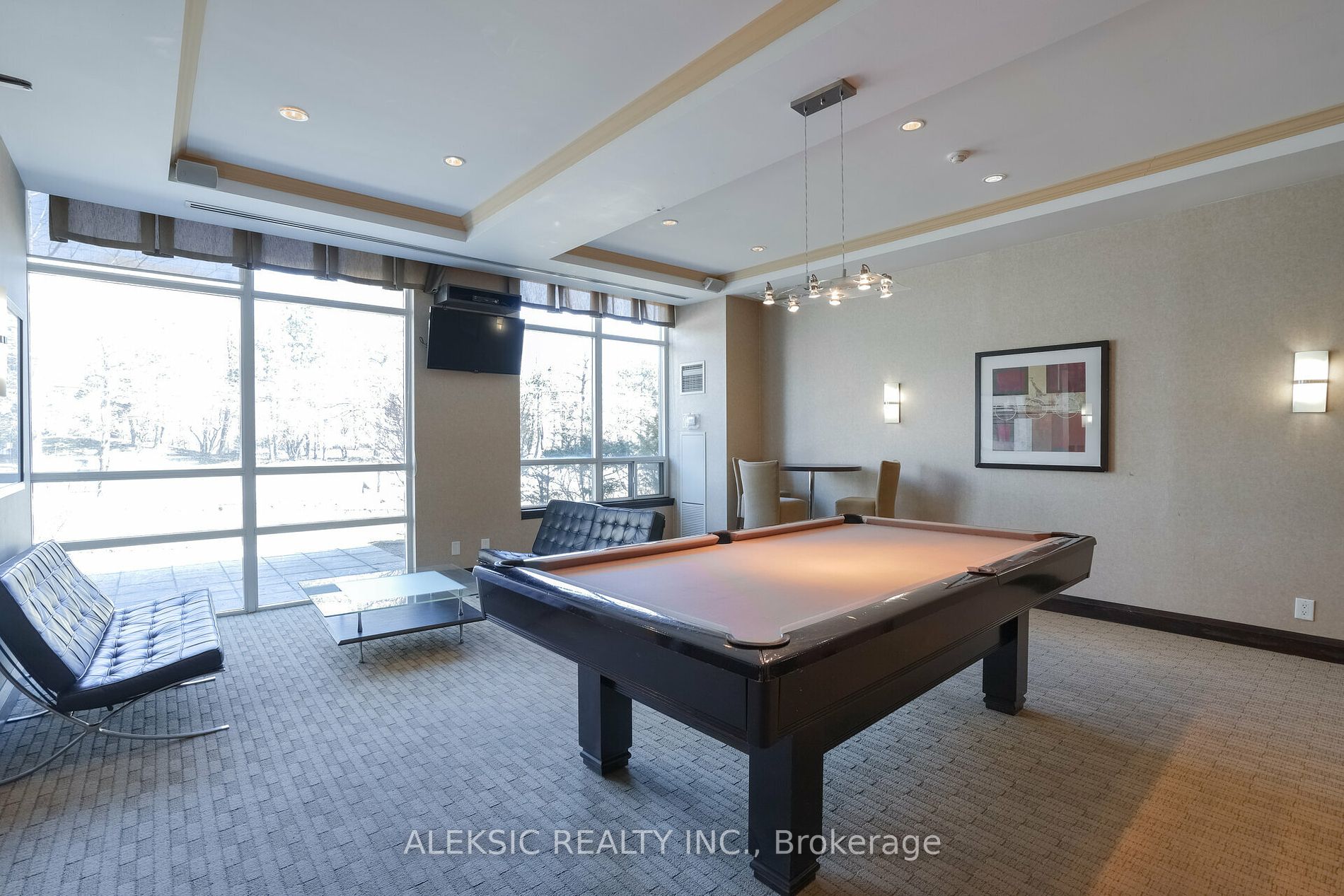 3504 Hurontario St, #202