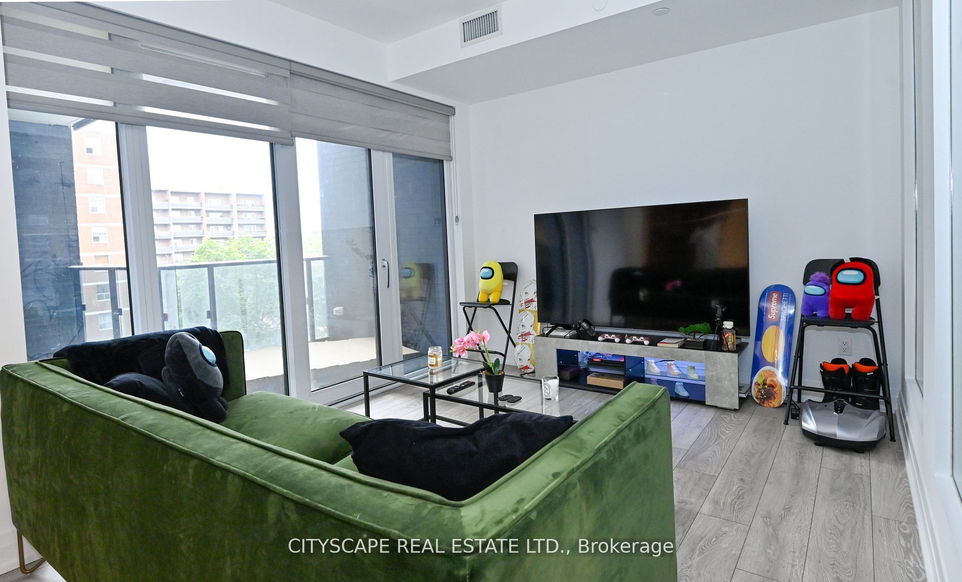21 Park Street E #601