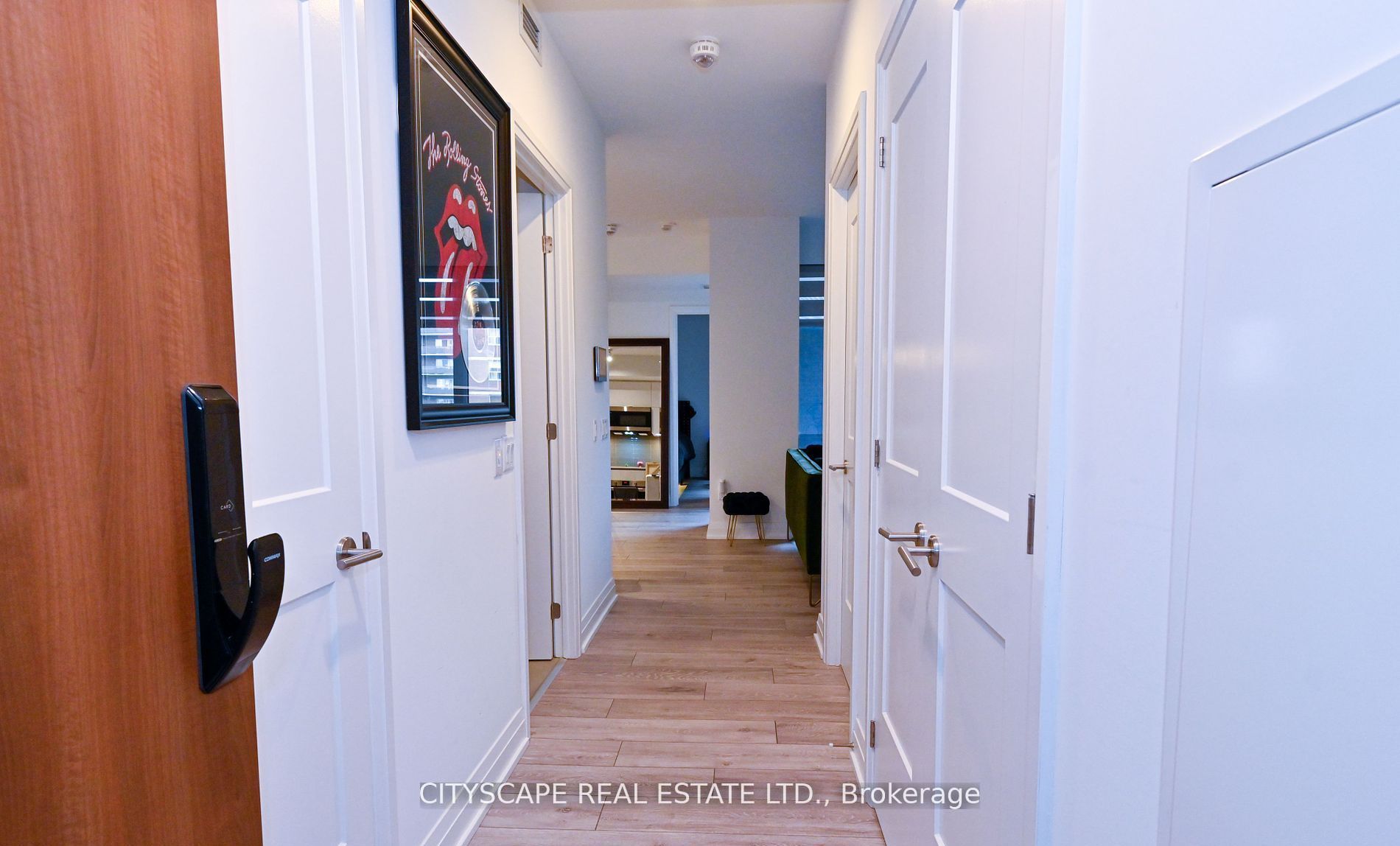 21 Park Street E #601