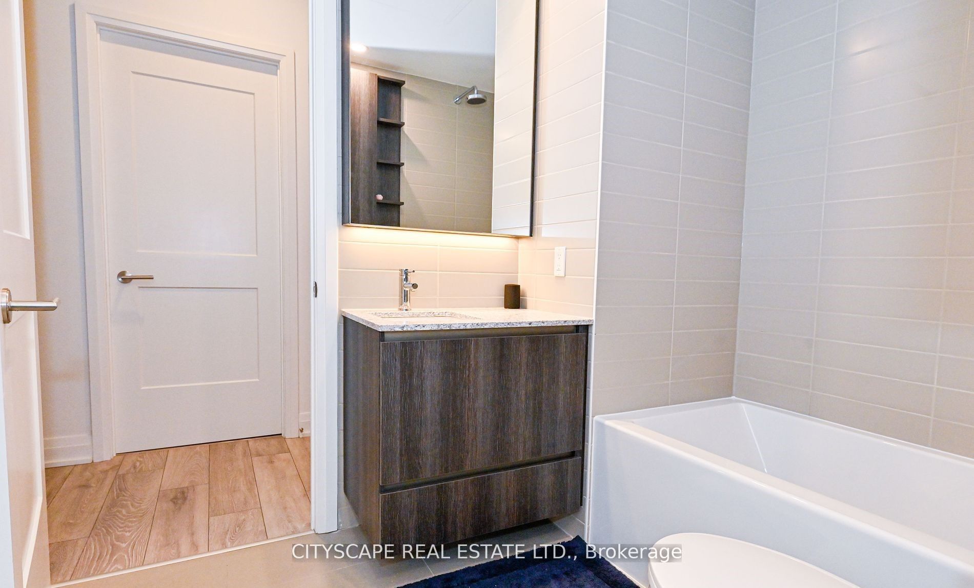 21 Park Street E #601