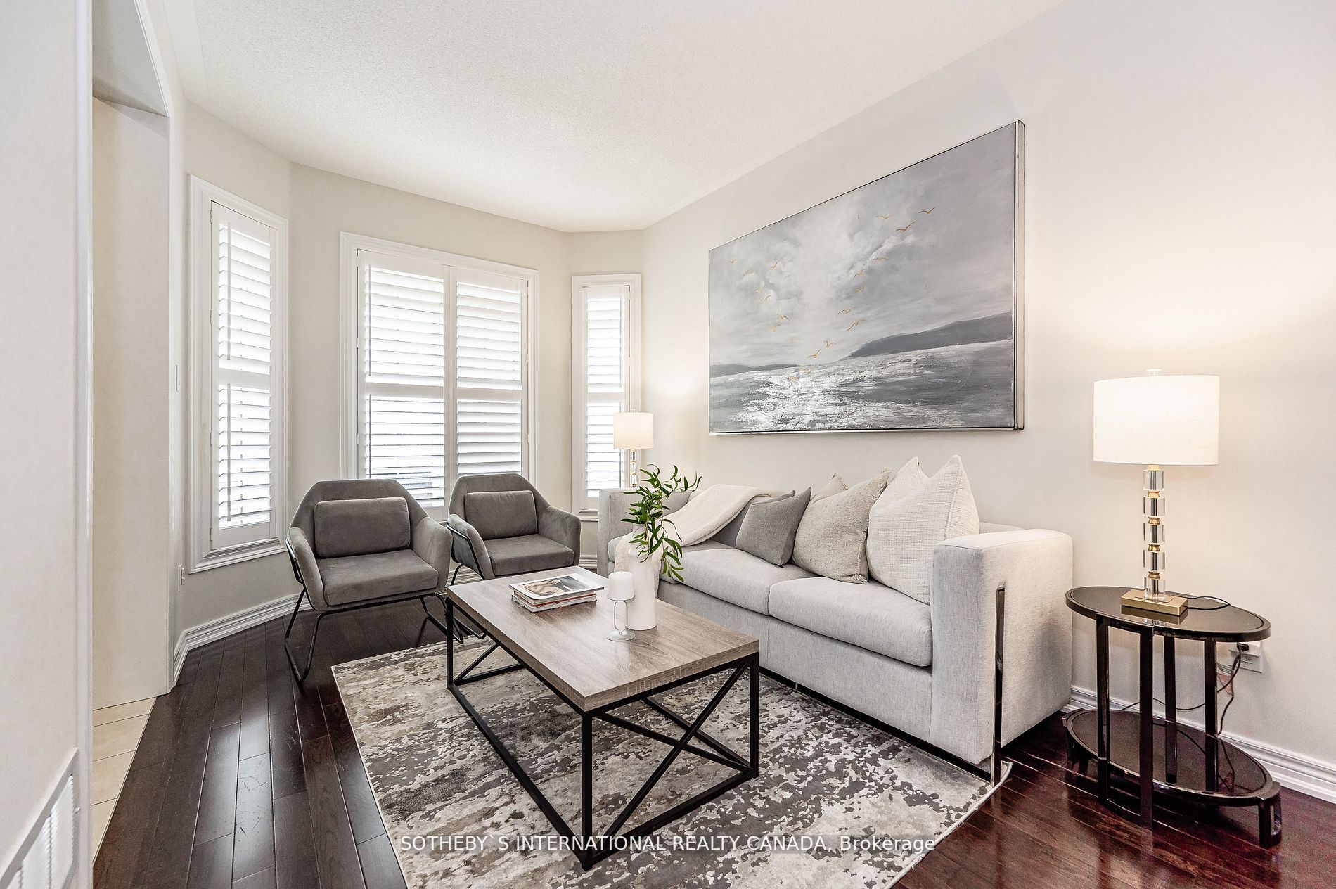 41 Amaryllis Dr