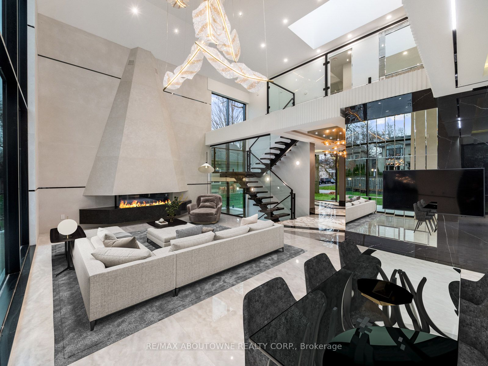 1477 Duncan Road