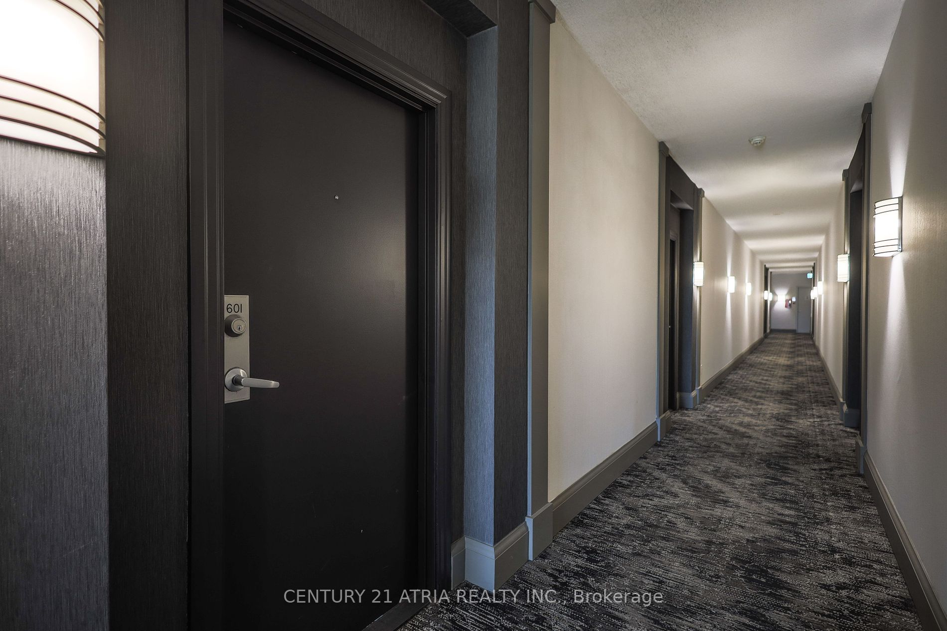 2067 Lake Shore Blvd W, #601