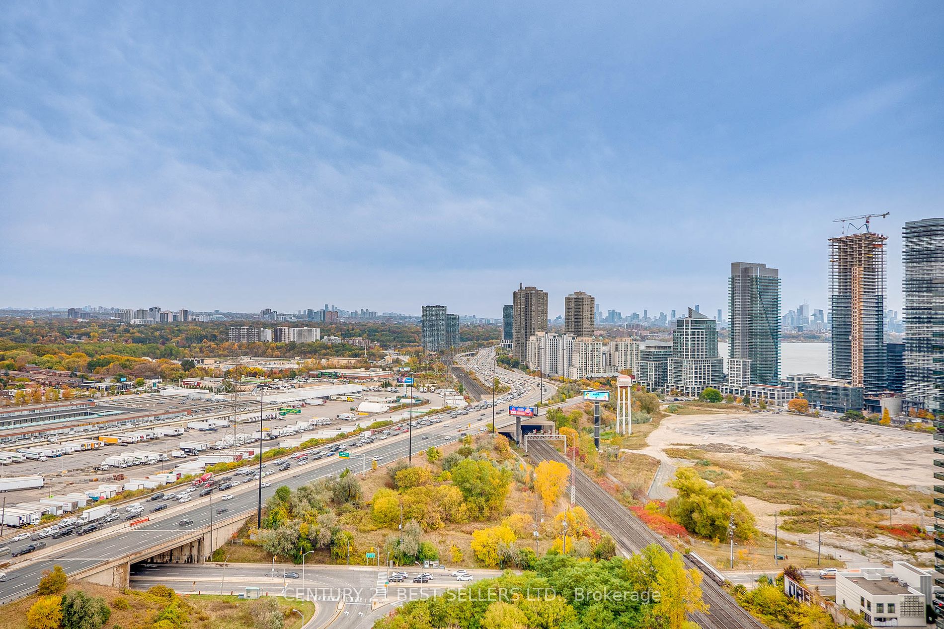 165 Legion Rd N, #2423