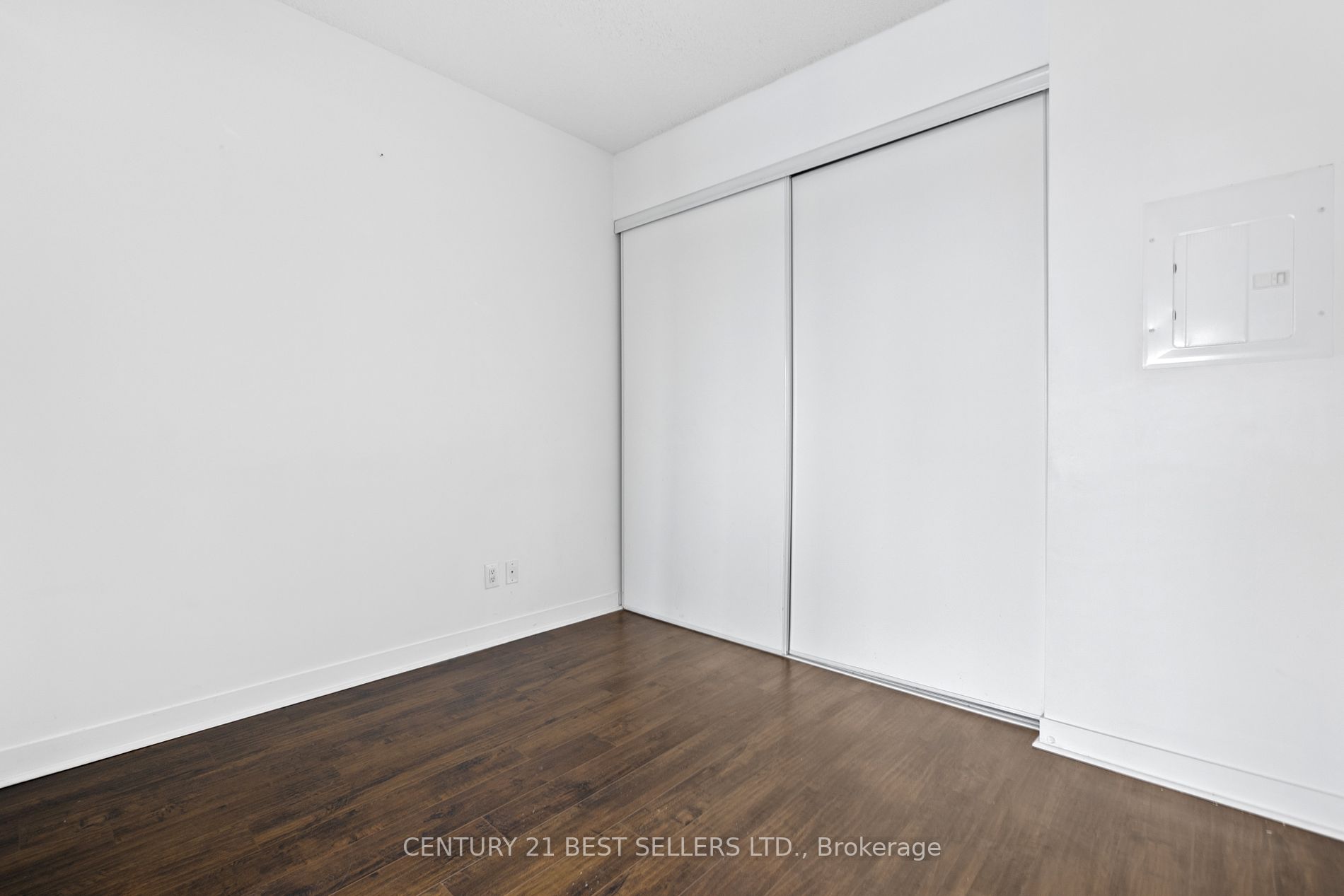 165 Legion Rd N, #2423