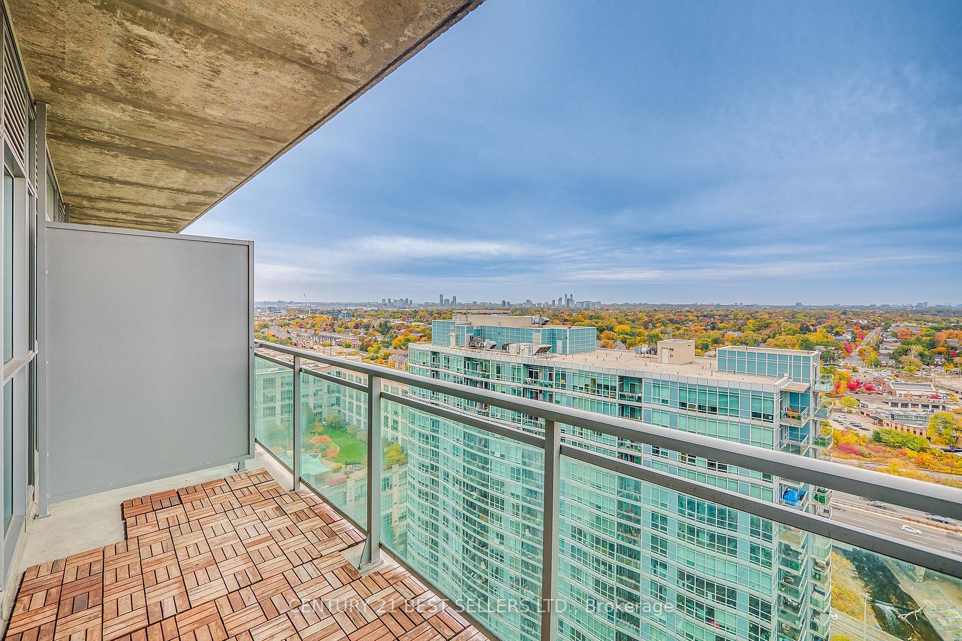 165 Legion Rd N, #2423