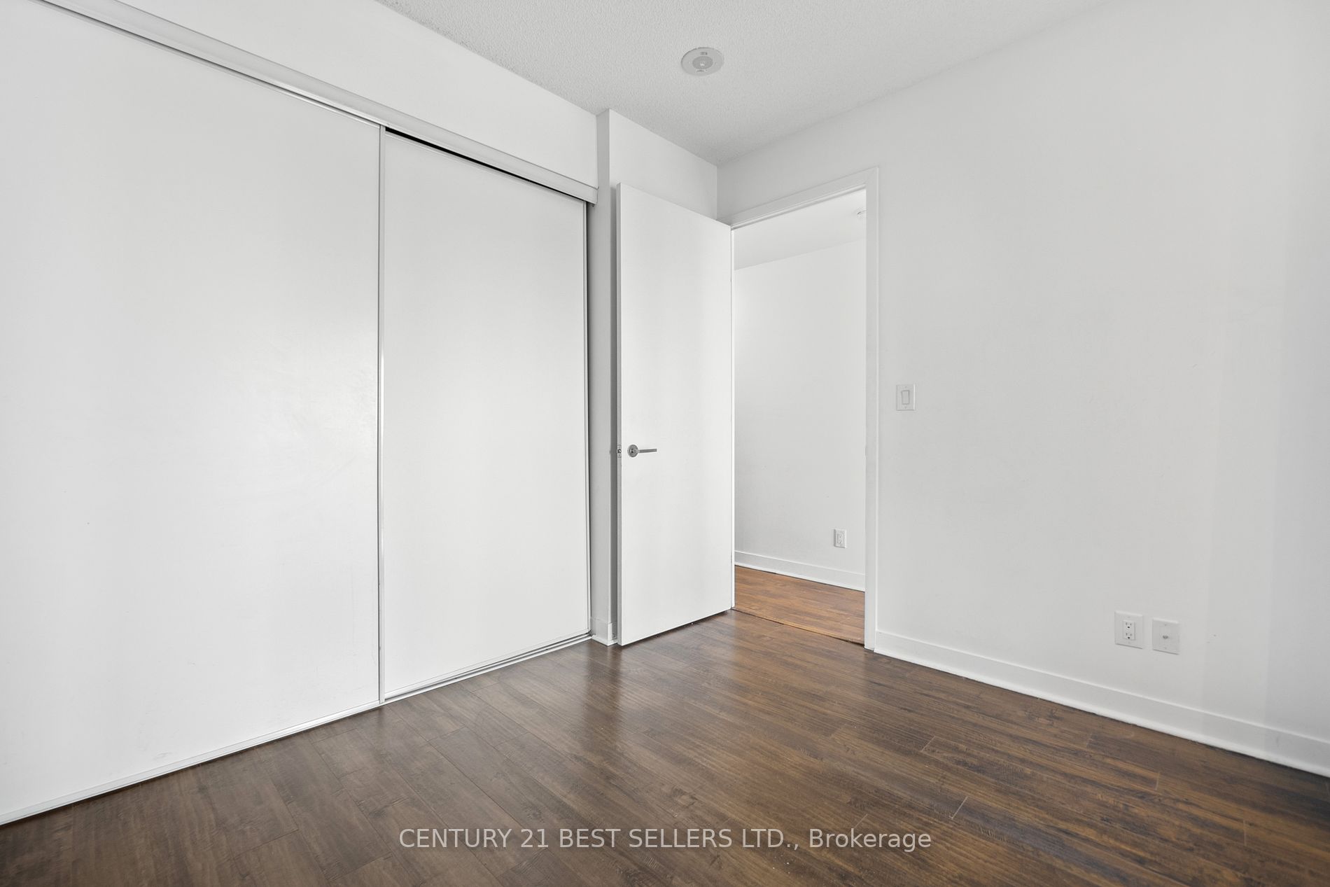 165 Legion Rd N, #2423