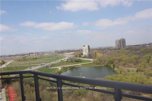 840 QUEENS PLATE Drive, #1612