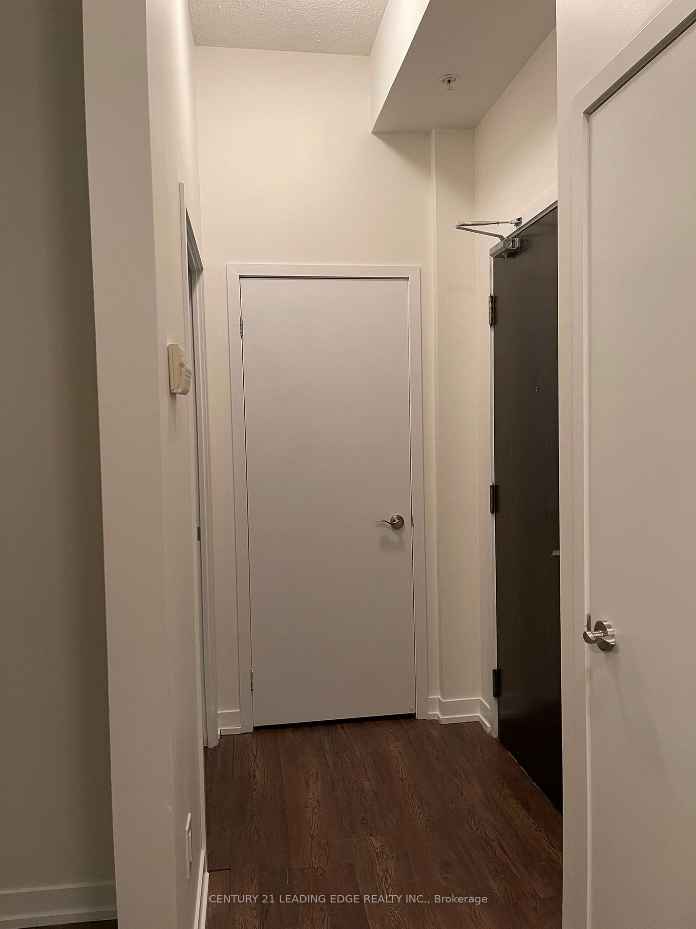 840 QUEENS PLATE Drive, #1612