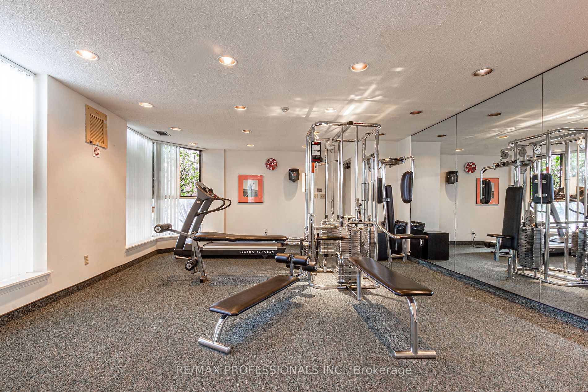 2091 Hurontario St, #710