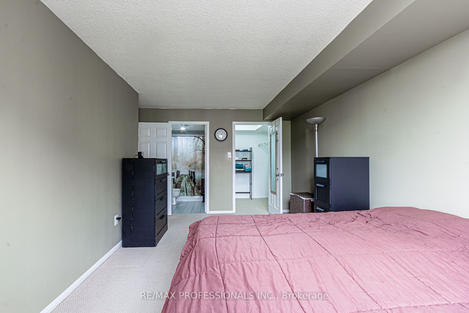 2091 Hurontario St, #710