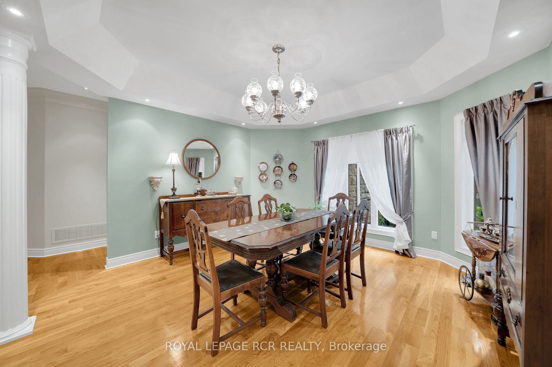 27 Barbara Pl