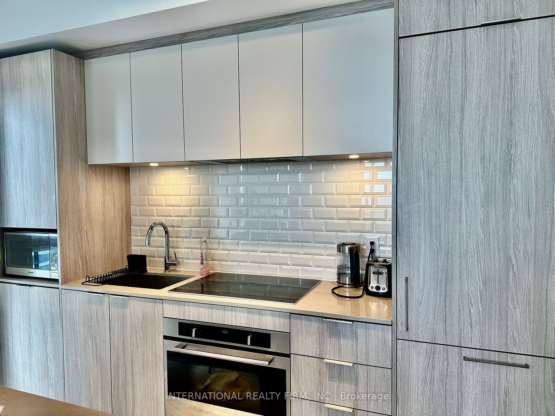 70 Annie Craig Drive #1207