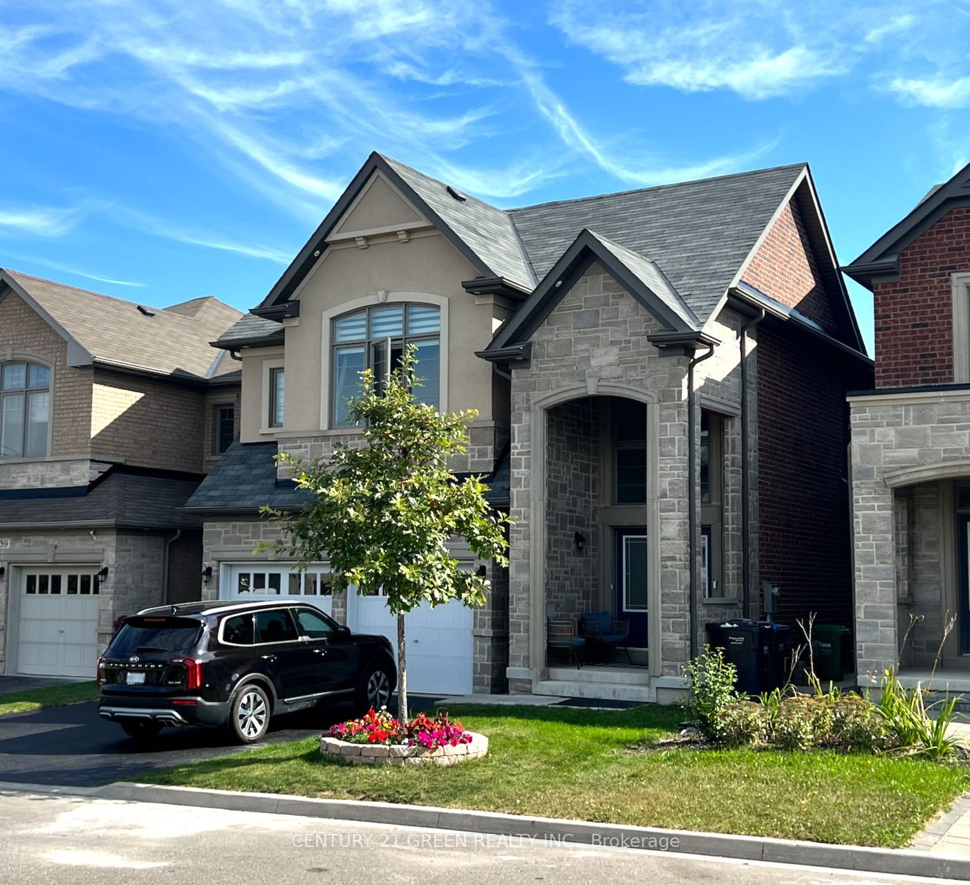 37 Prairie Creek Cres