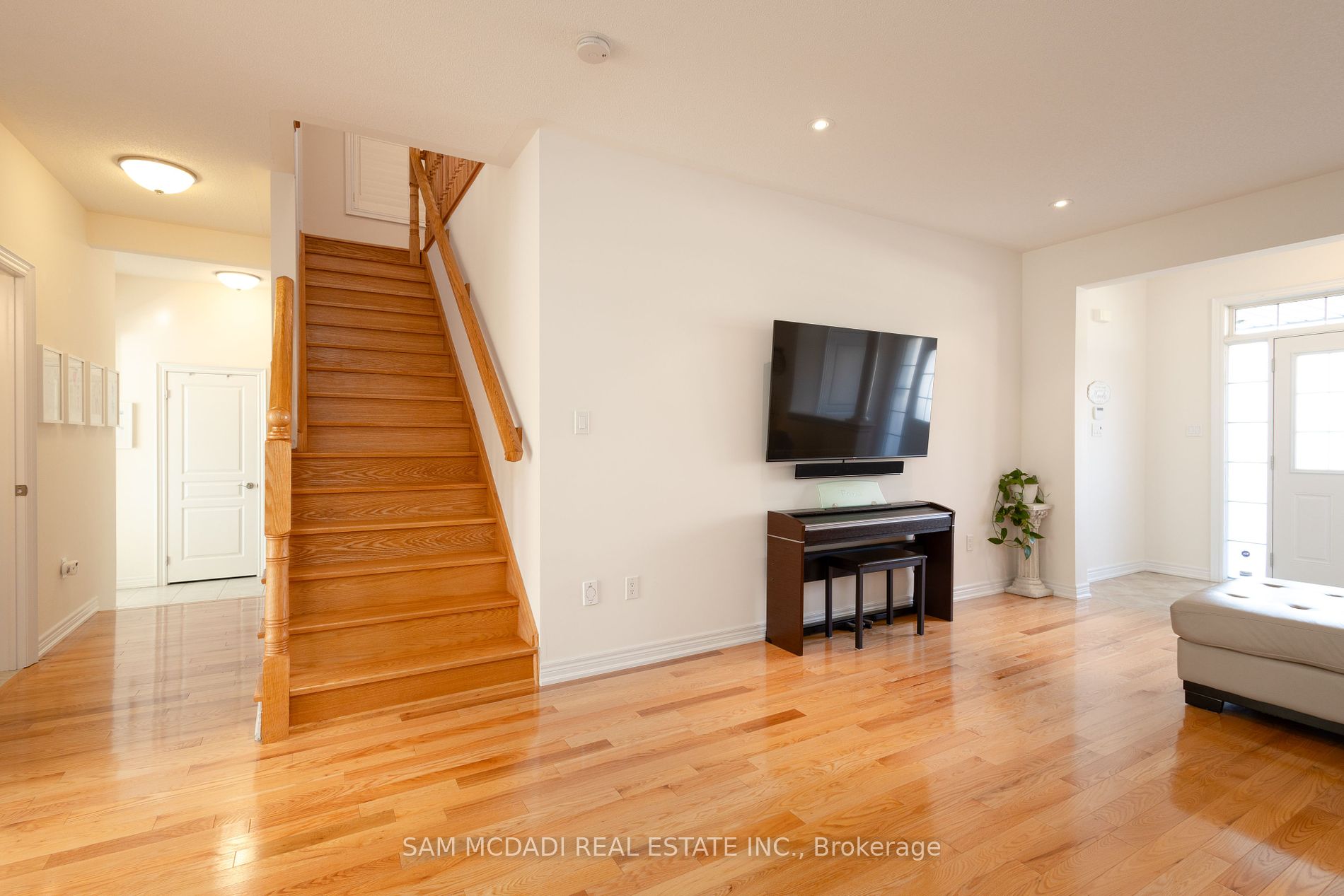 40 Timbercove Road