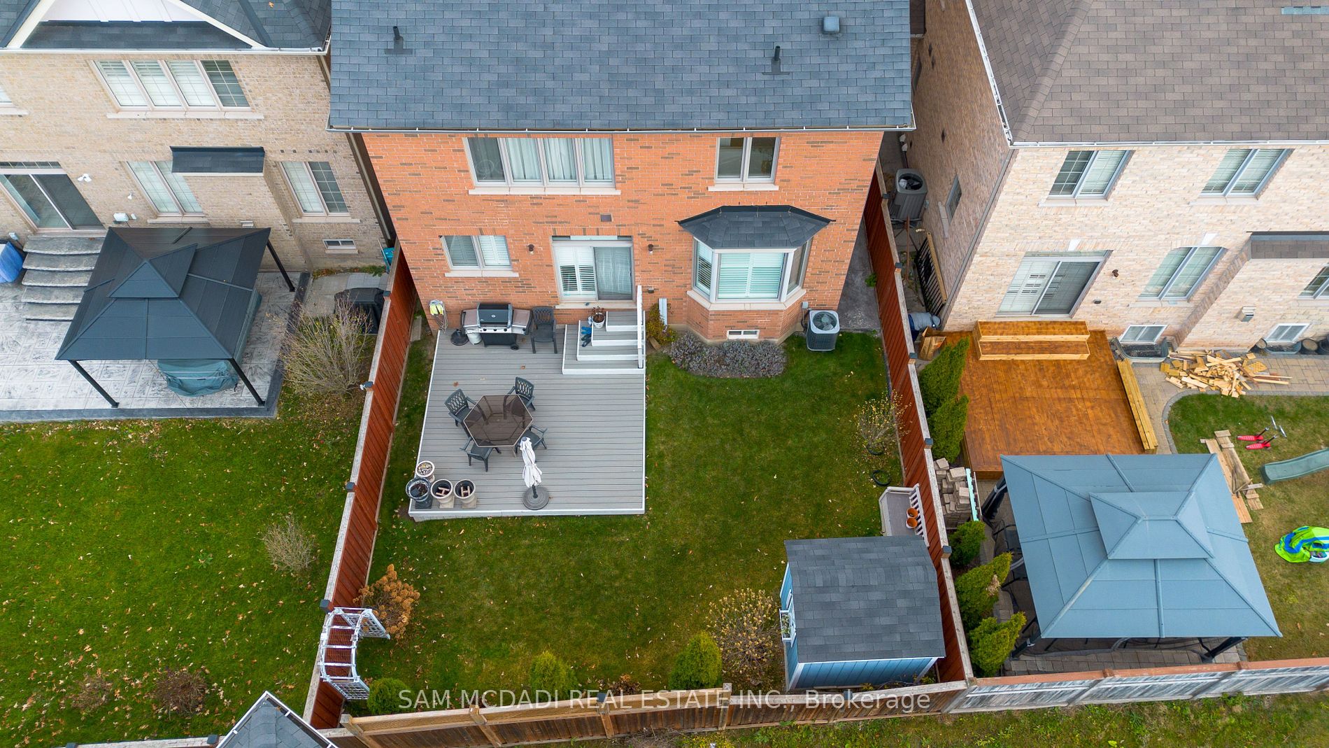 40 Timbercove Road