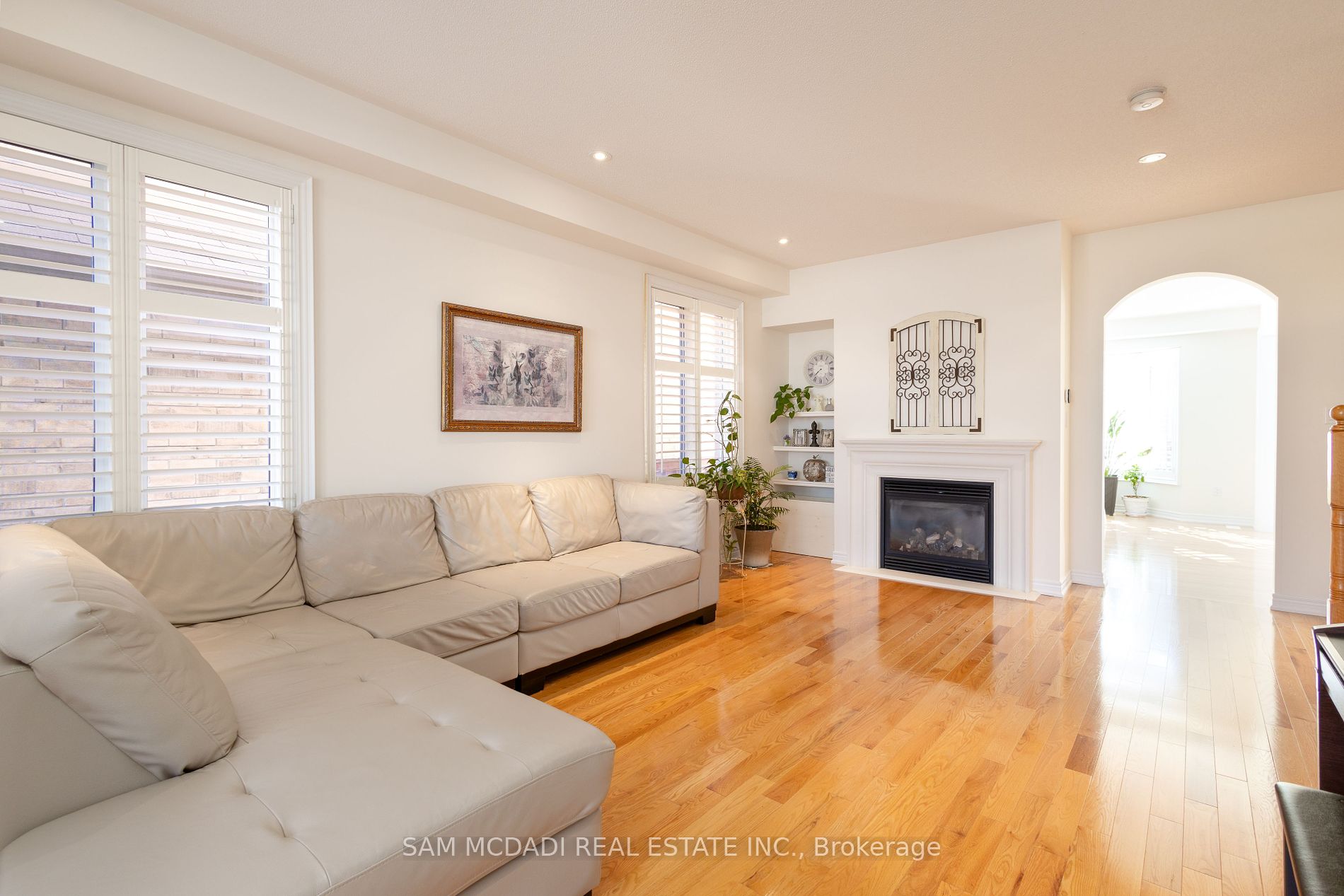 40 Timbercove Road