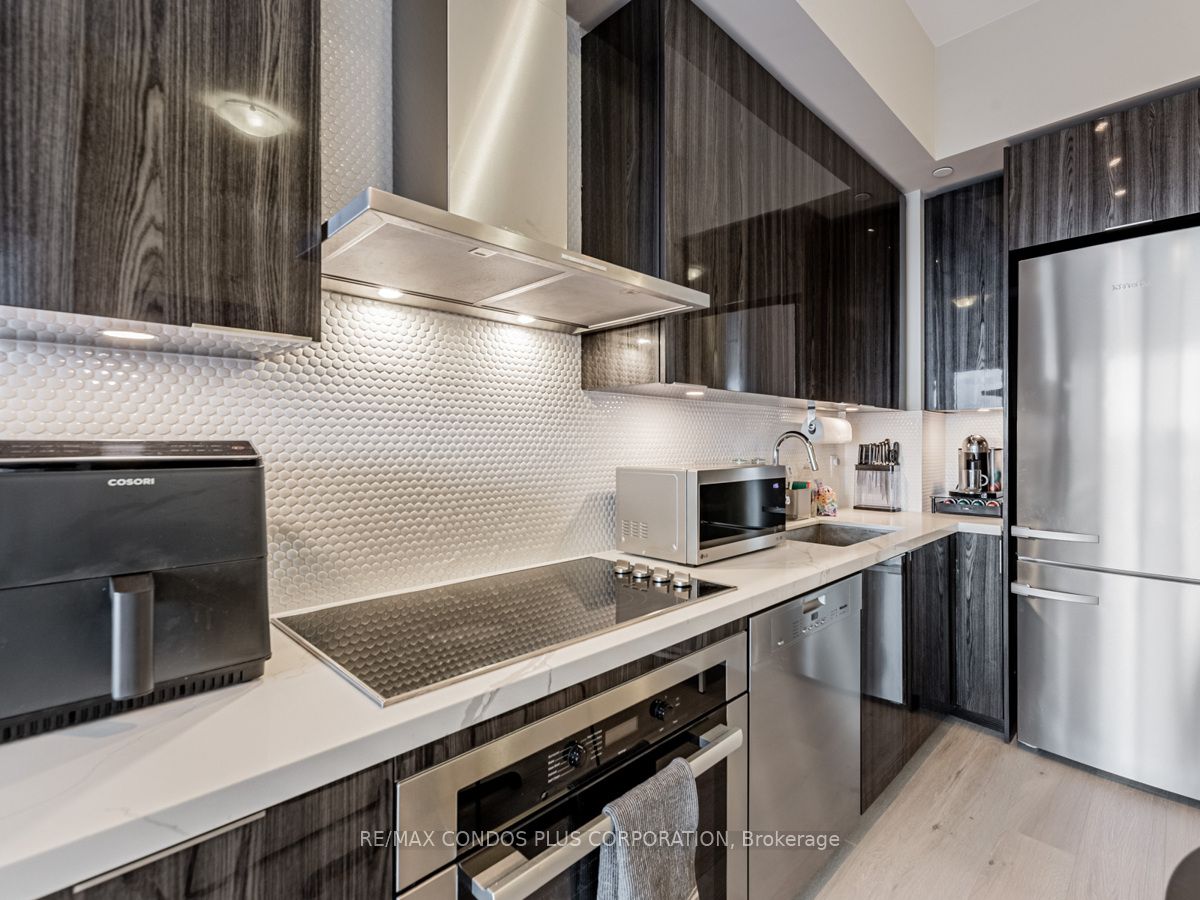 30 Shore Breeze Drive #6104