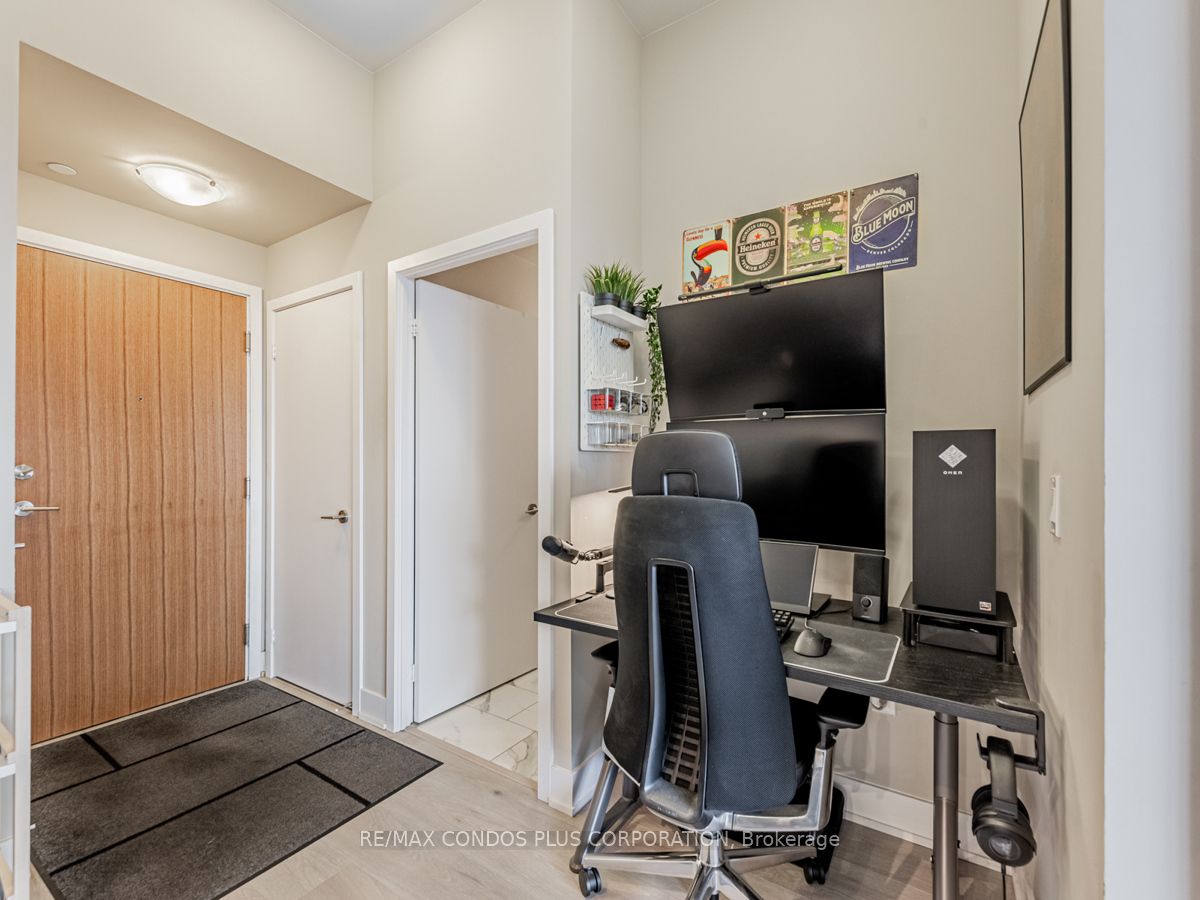 30 Shore Breeze Drive #6104