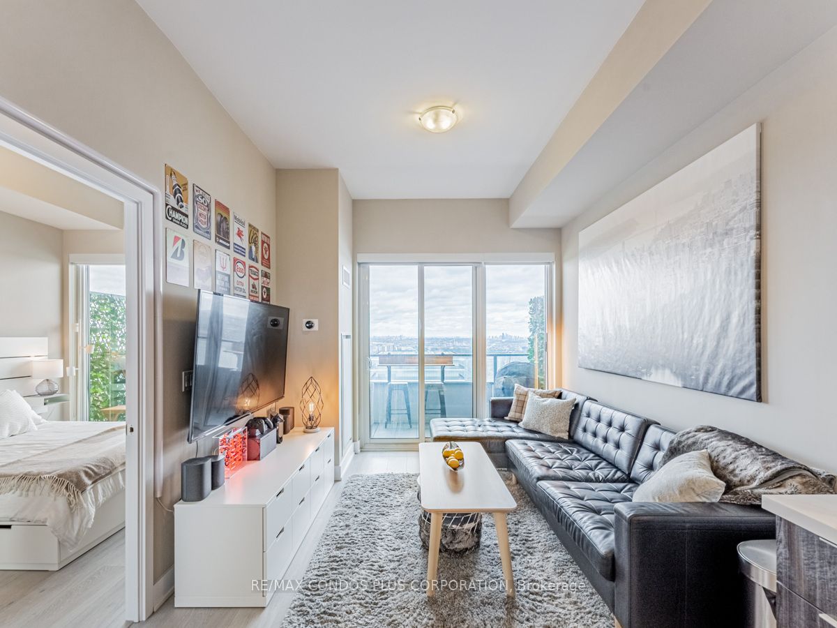 30 Shore Breeze Drive #6104