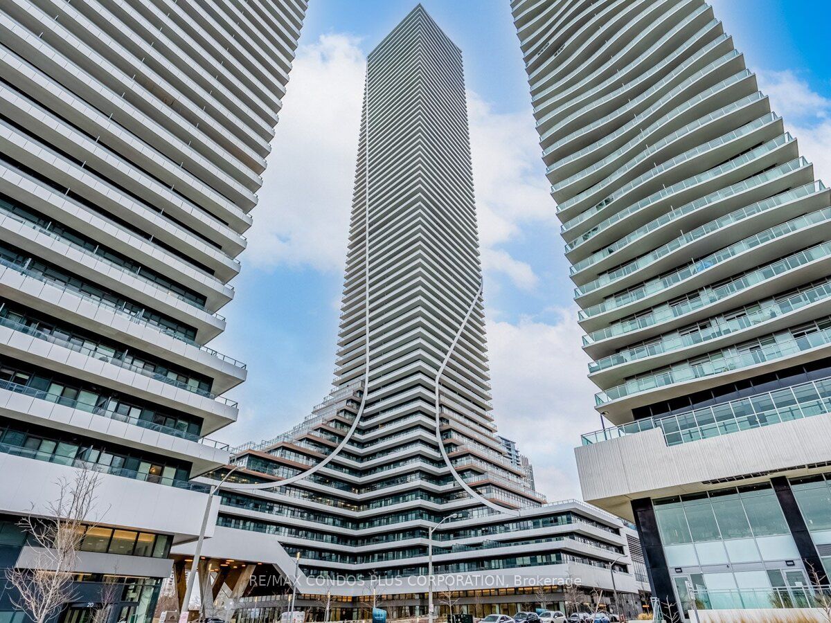 30 Shore Breeze Drive #6104