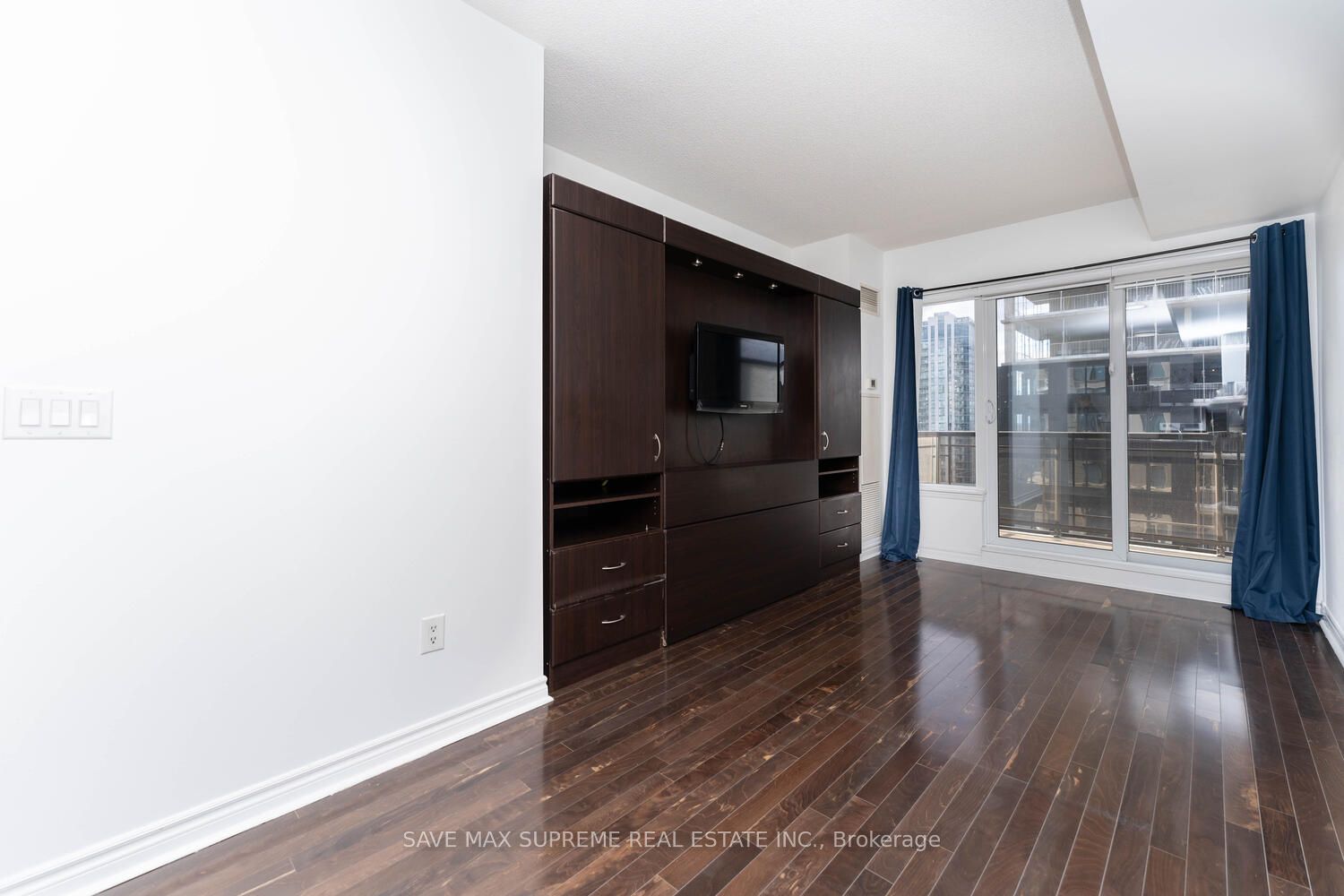 385 Prince Of Wales Drive, #1112