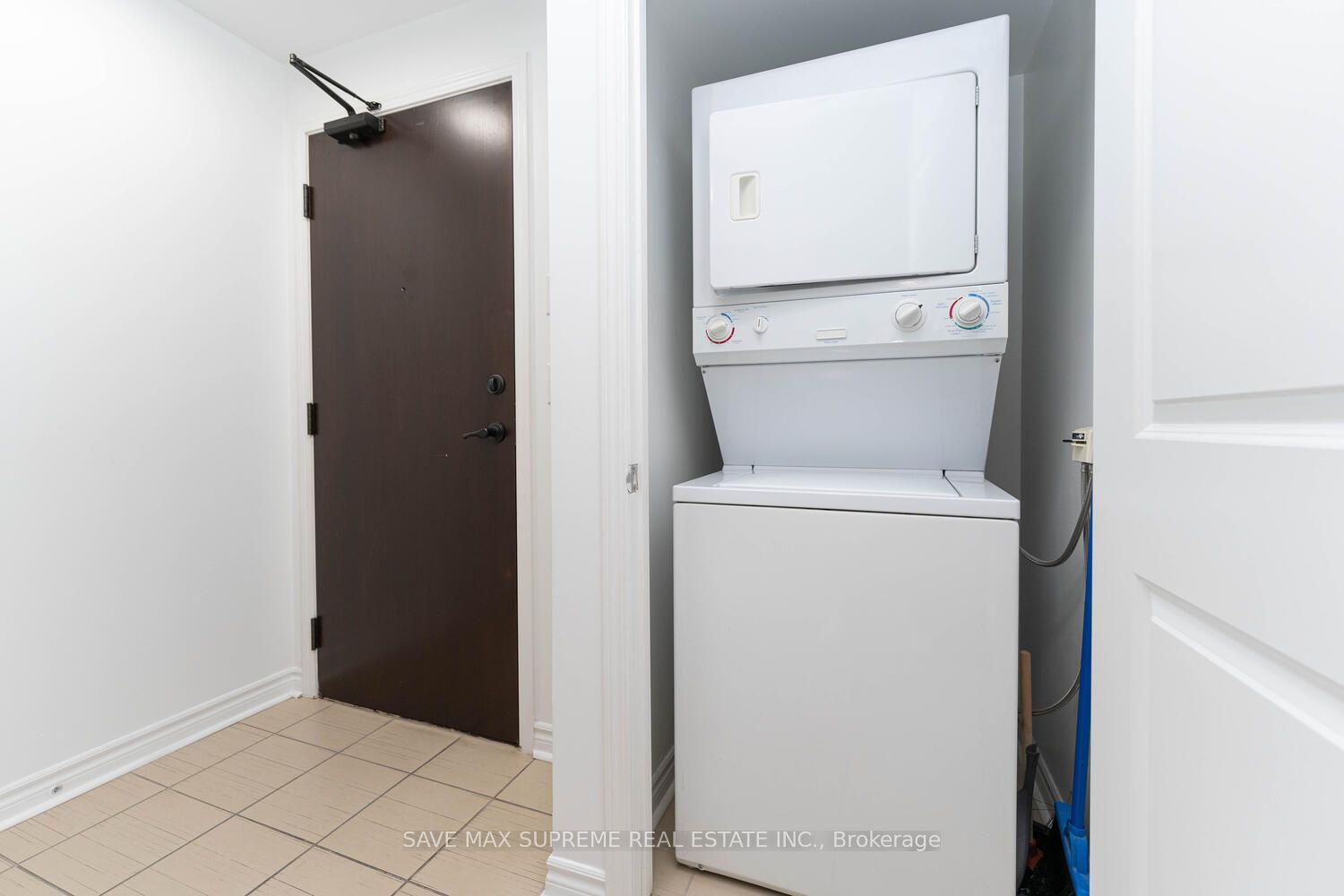 385 Prince Of Wales Drive, #1112