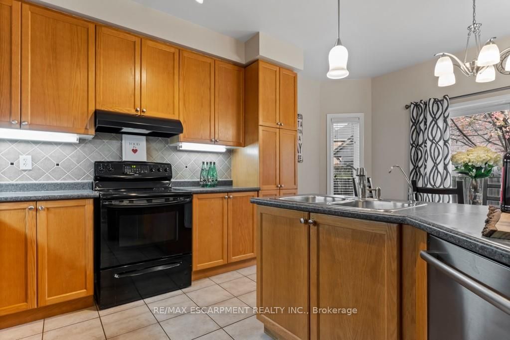 5436 BLUE SPRUCE Avenue