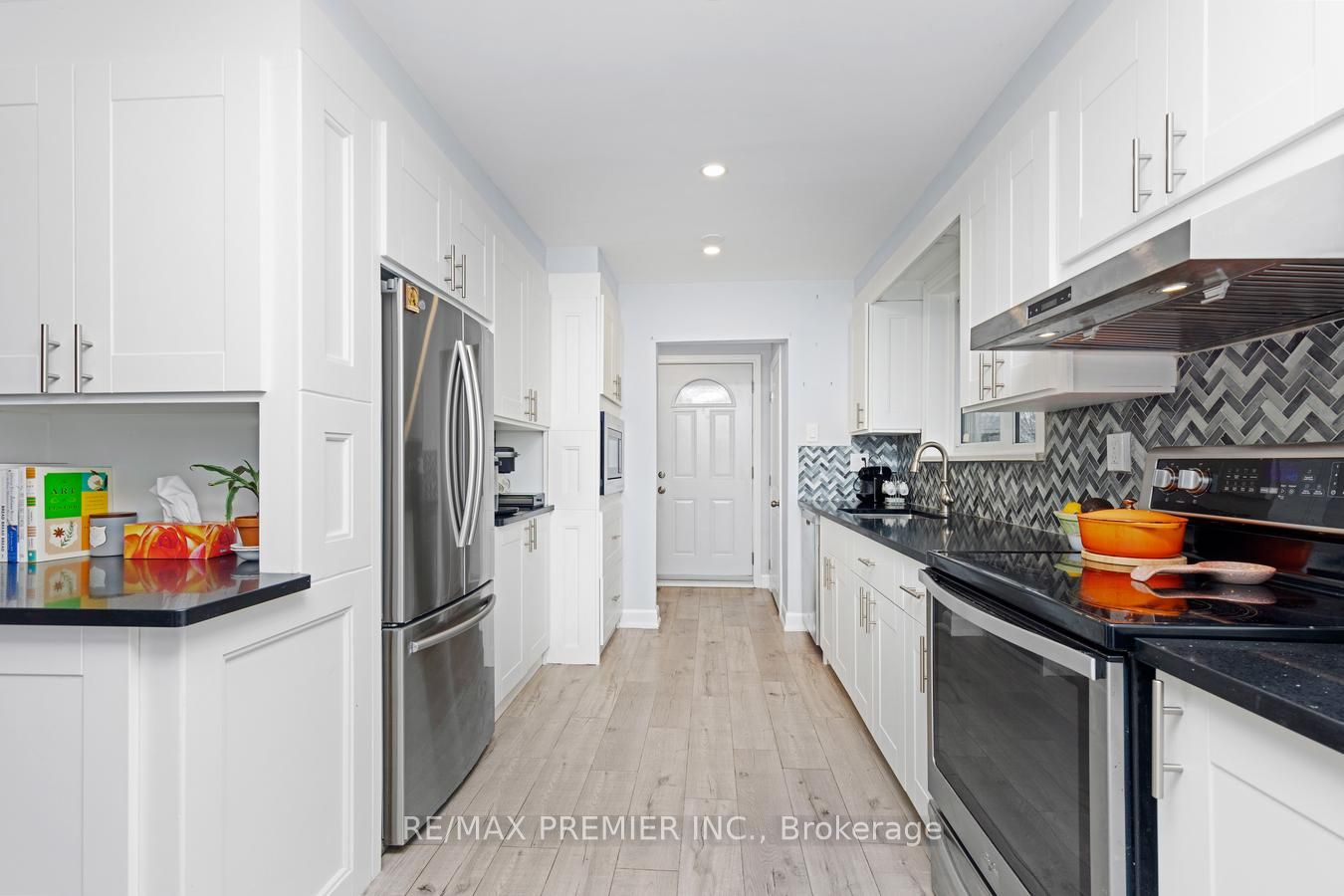 2565 Padstow Cres