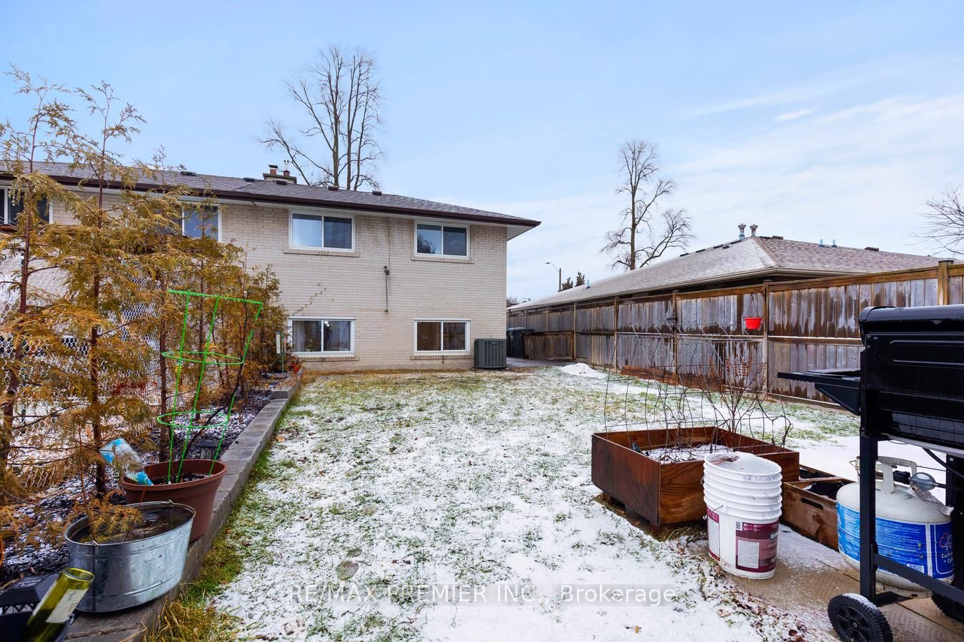 2565 Padstow Cres