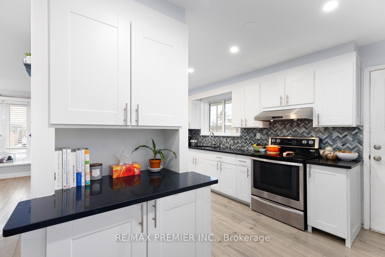 2565 Padstow Cres
