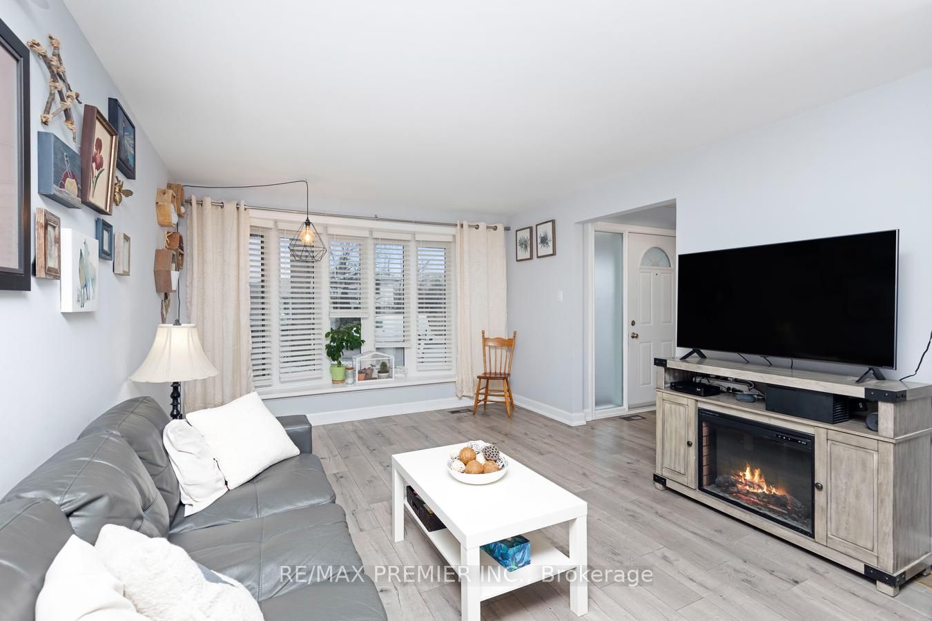 2565 Padstow Cres