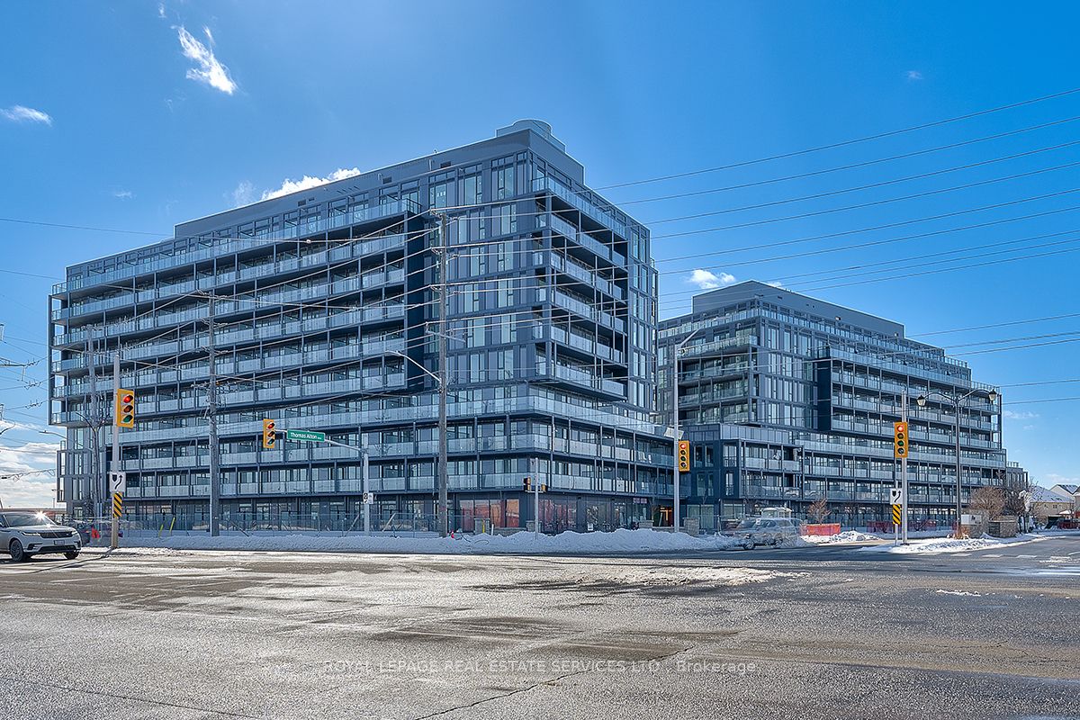 3200 Dakota Common, #B215