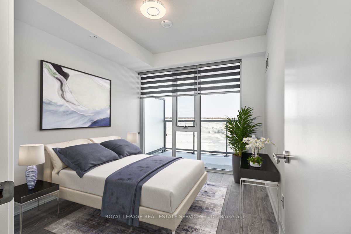 3200 Dakota Common, #B215