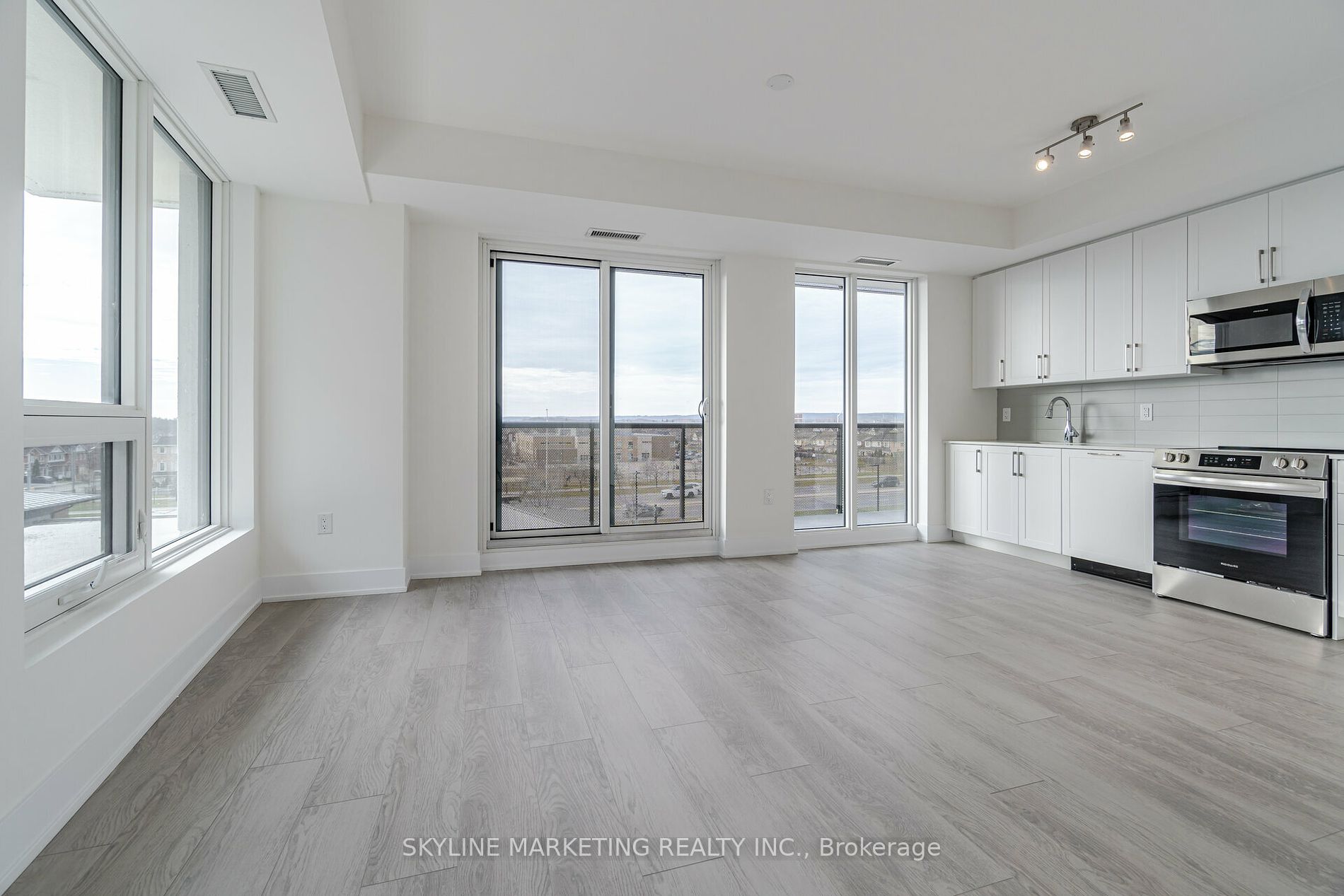 2450 Old Bronte Road #232