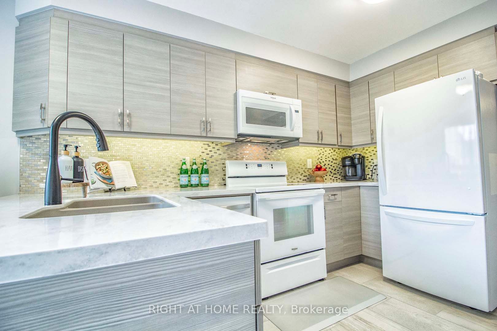 49 Heathcliffe Sq, #68