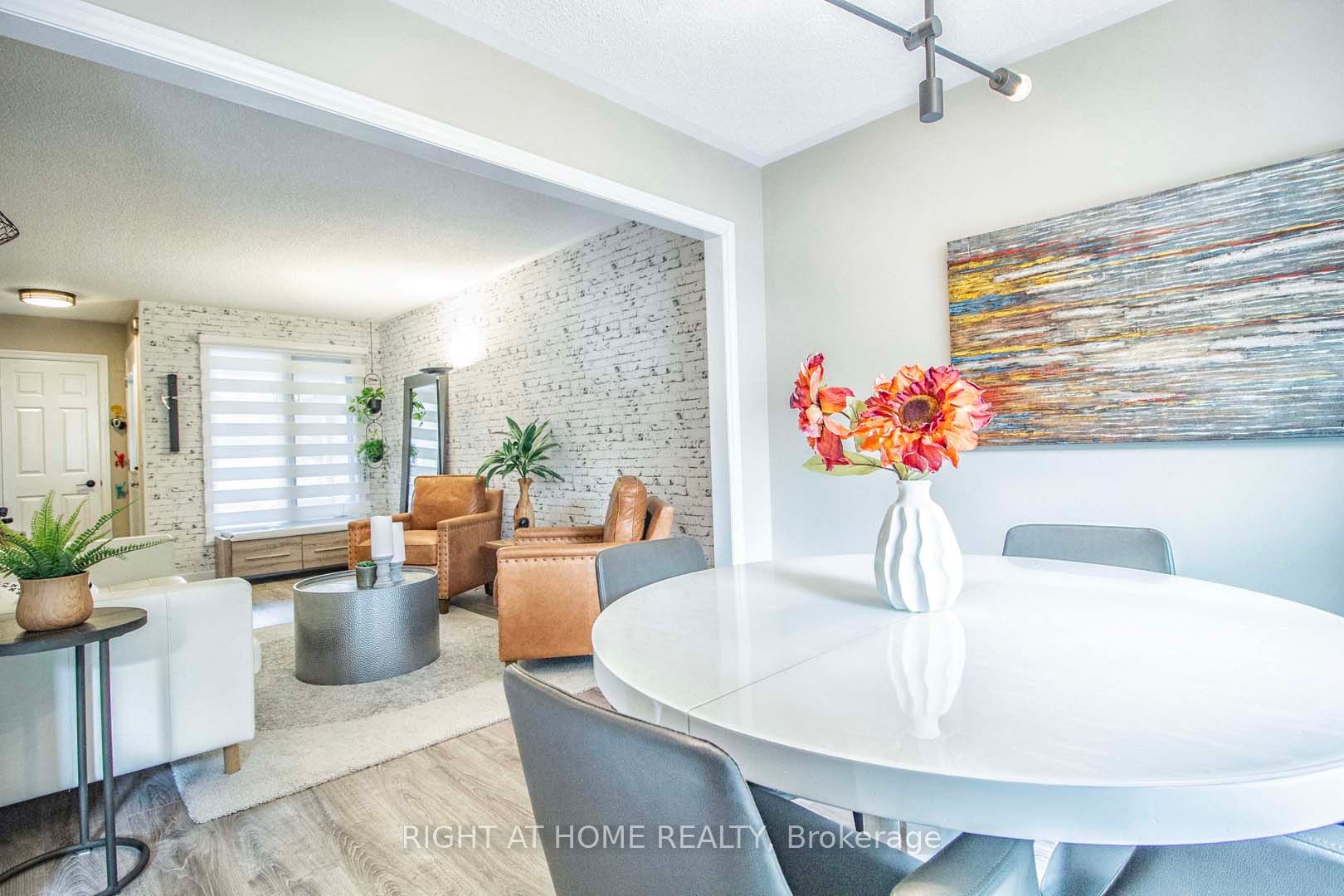 49 Heathcliffe Sq, #68