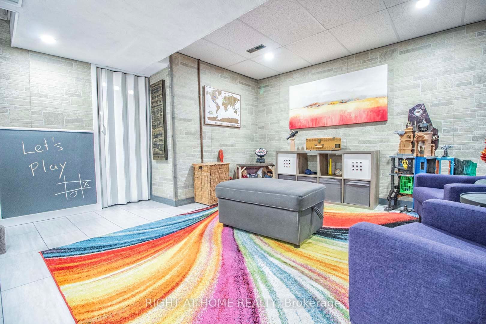 49 Heathcliffe Sq, #68