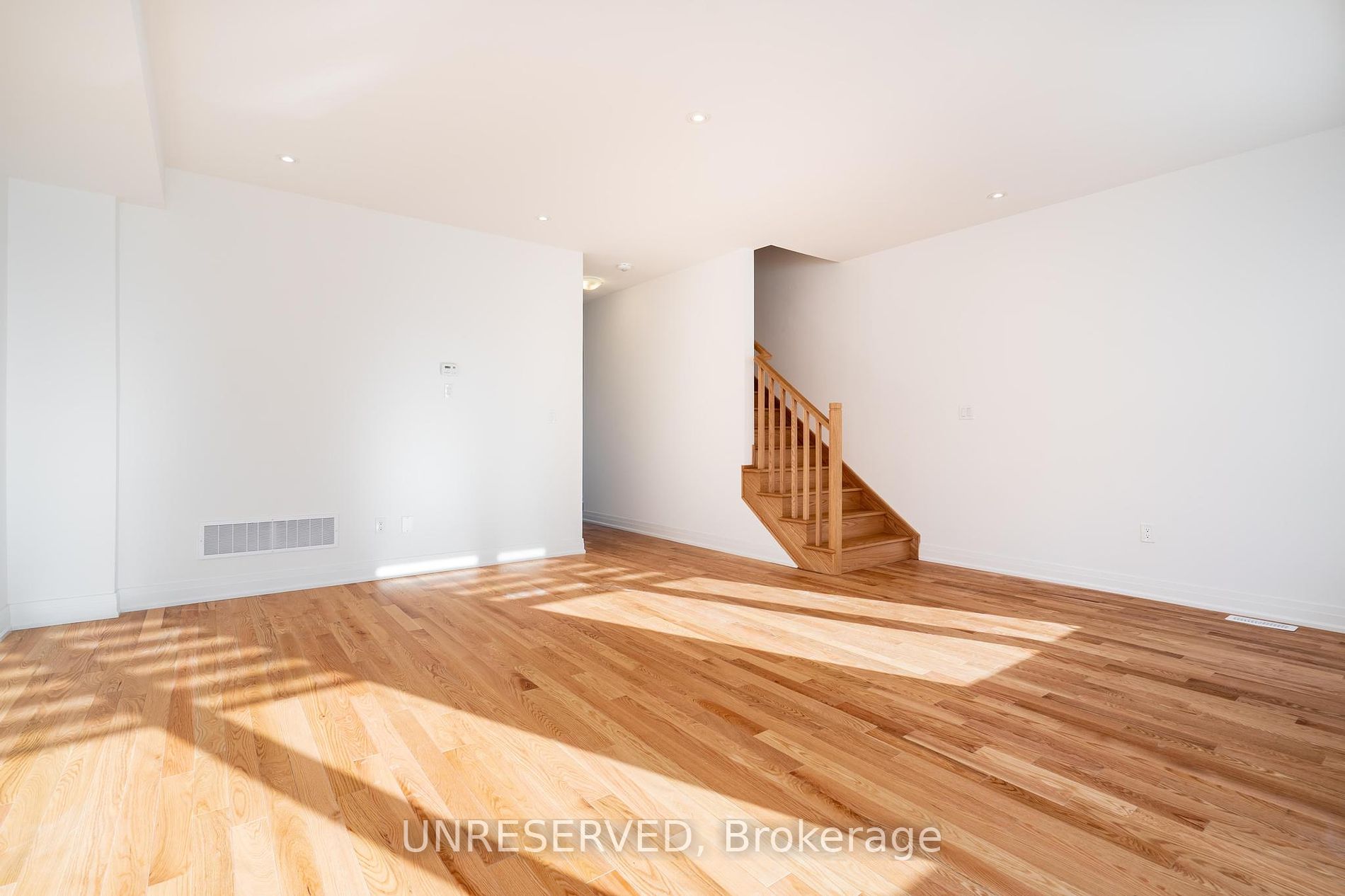 16 Humberstone Drive
