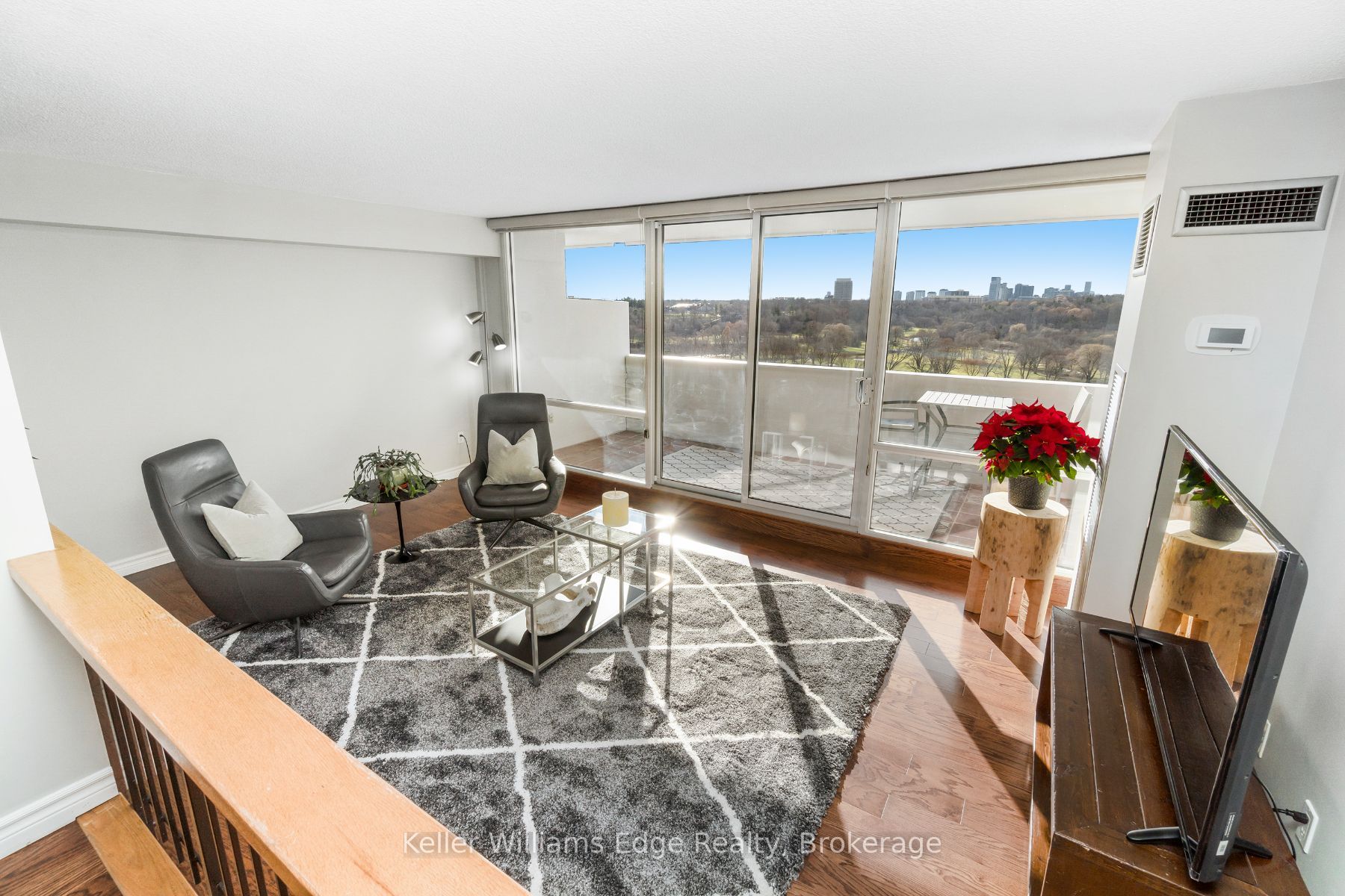 240 Scarlett Road #1612