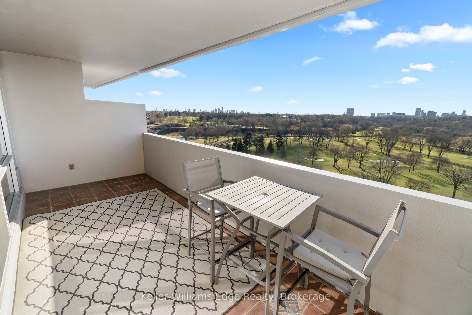 240 Scarlett Road #1612