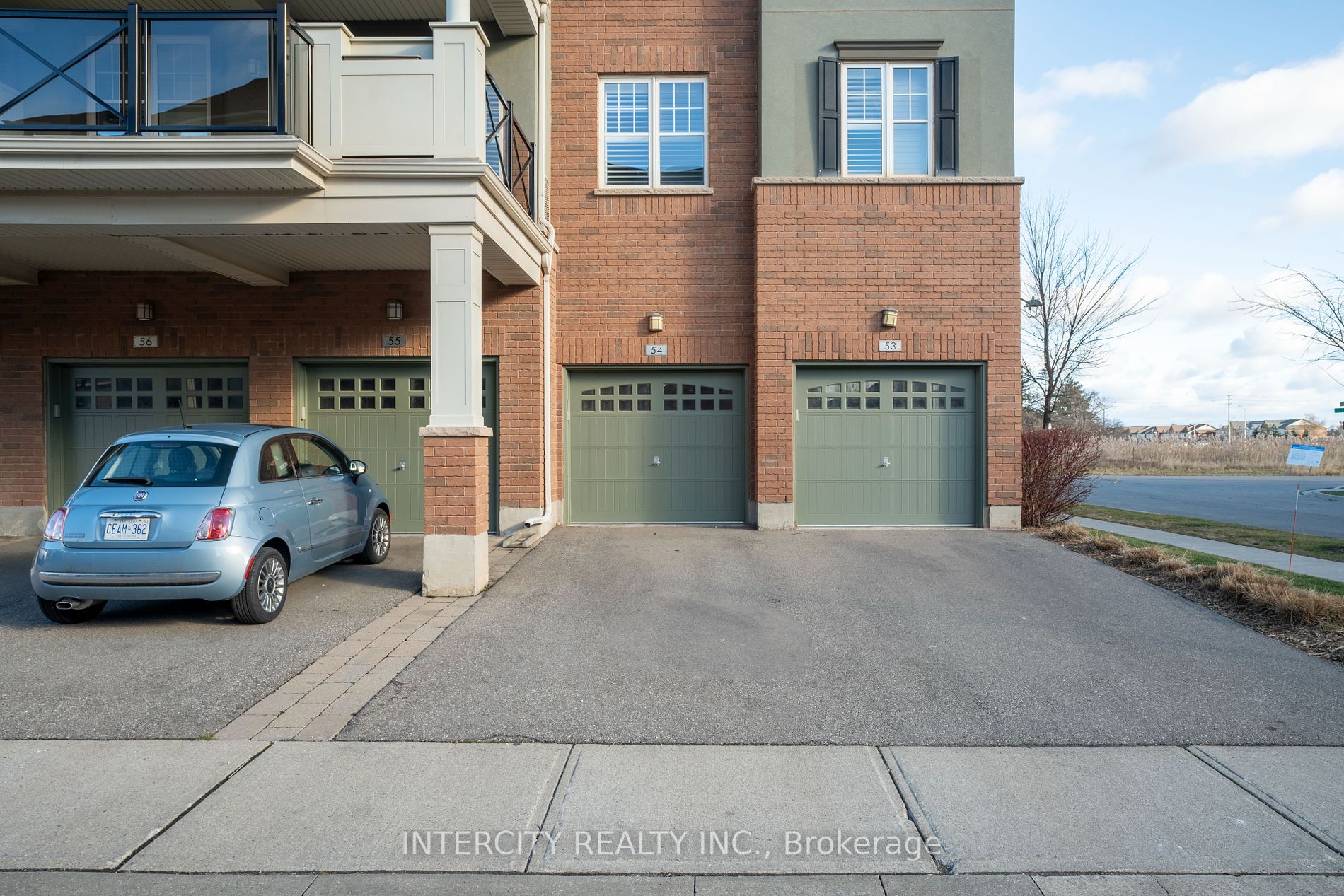 2326 Taunton Rd, #204