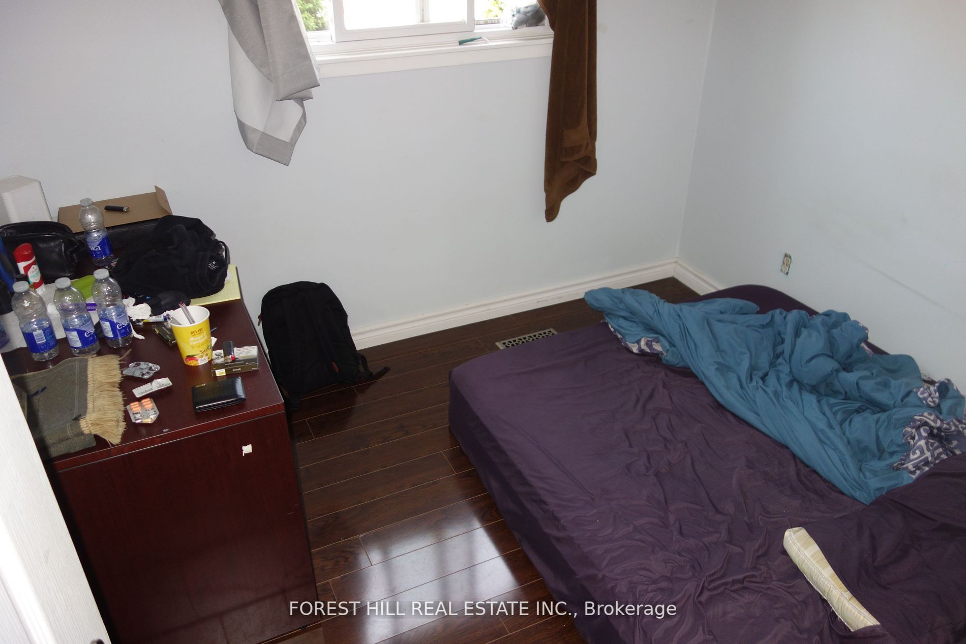 6419 Chaumont Cres
